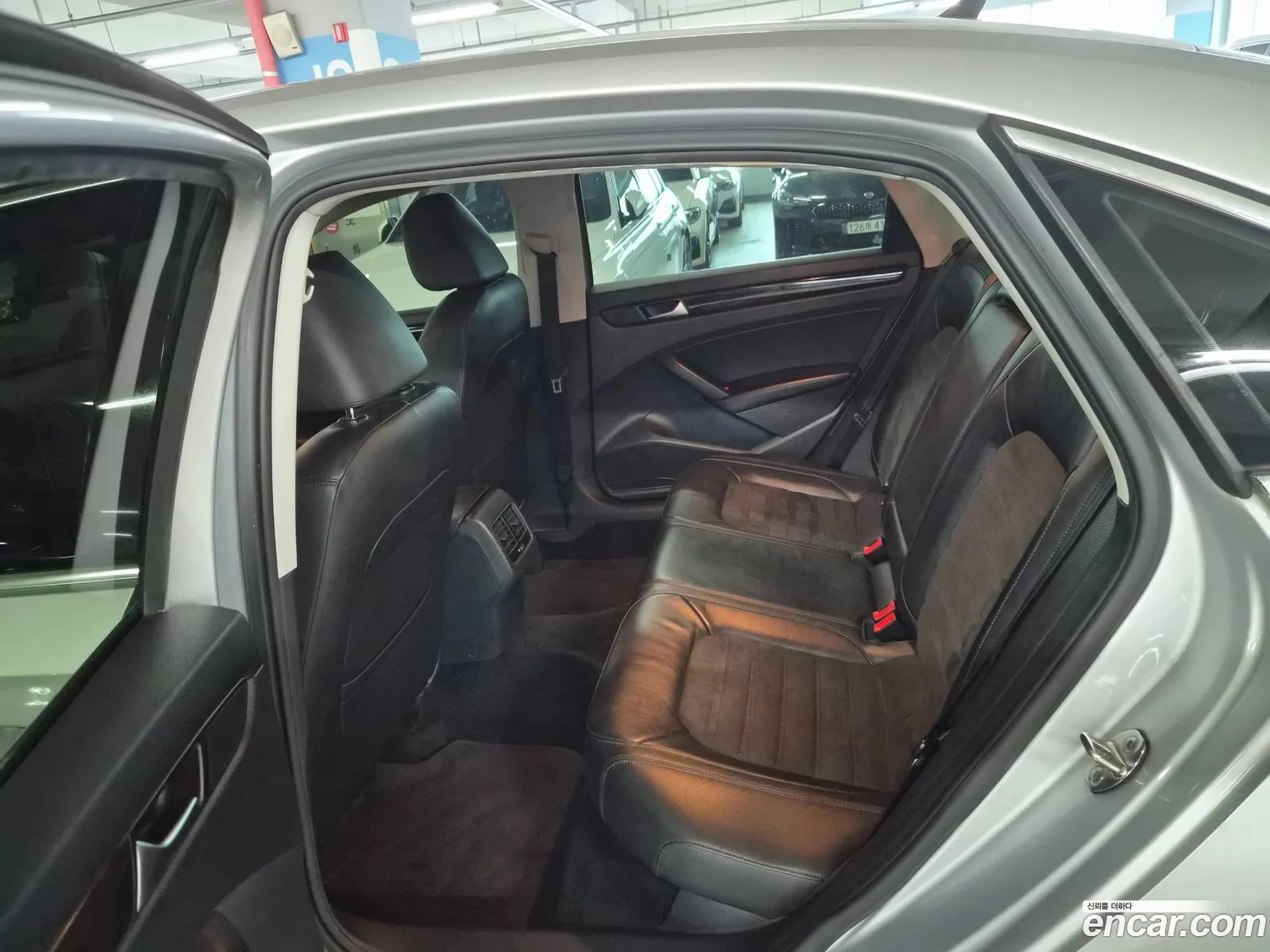 Volkswagen Passat 2014 — 3