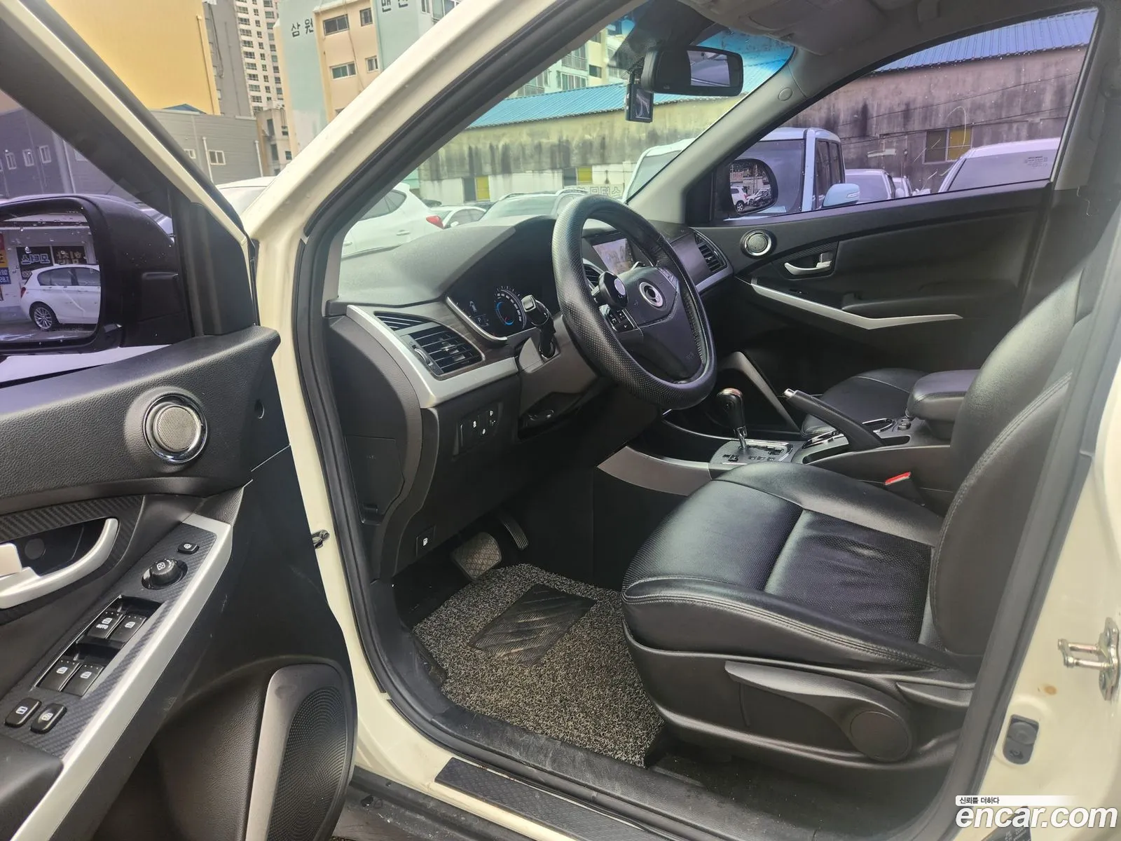 KG Mobility (SsangYong) Korando C 2015 — 6