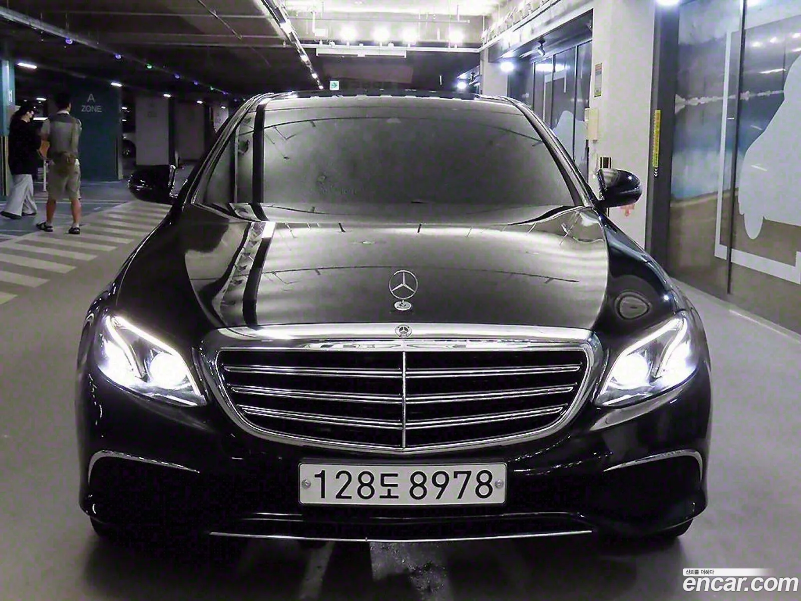 Mercedes-Benz E-Class W213 2019 — 14