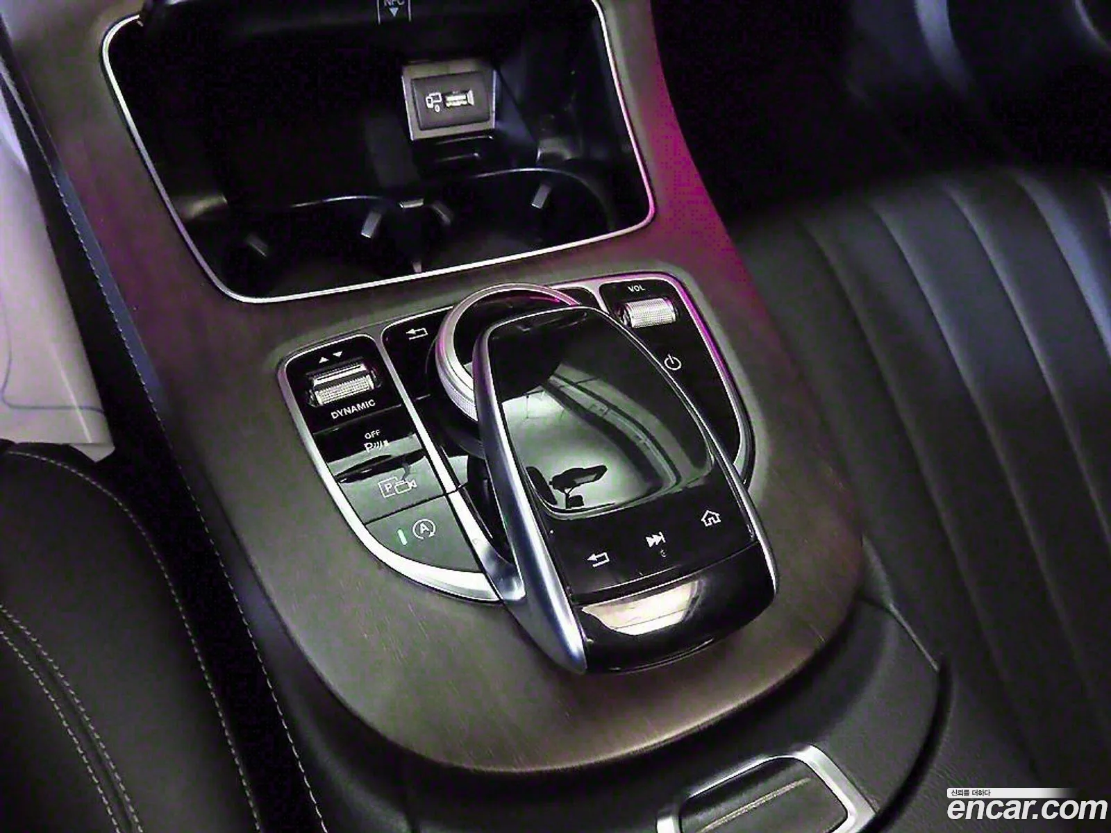 Mercedes-Benz E-Class W213 2019 — 12