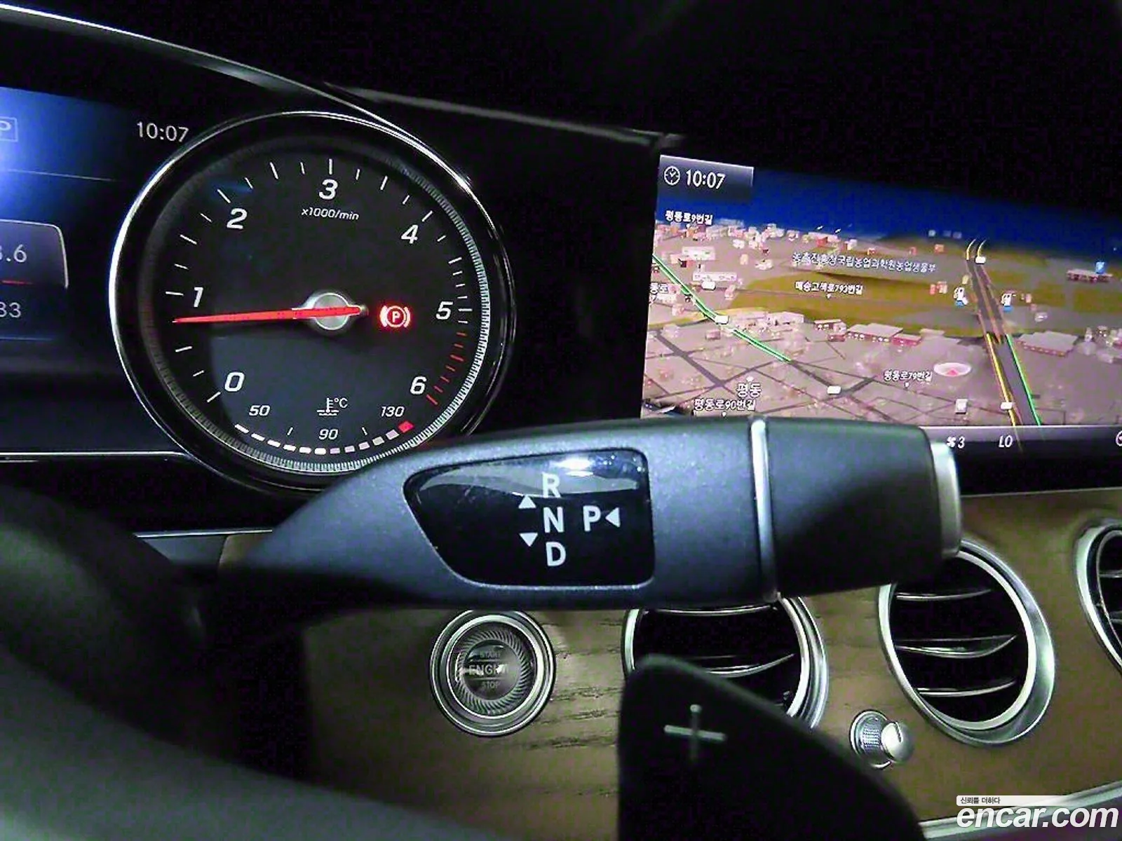 Mercedes-Benz E-Class W213 2019 — 20