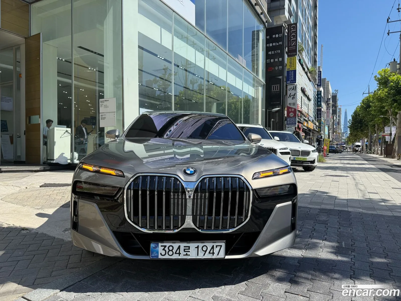 BMW 7 Series 2025 — 18