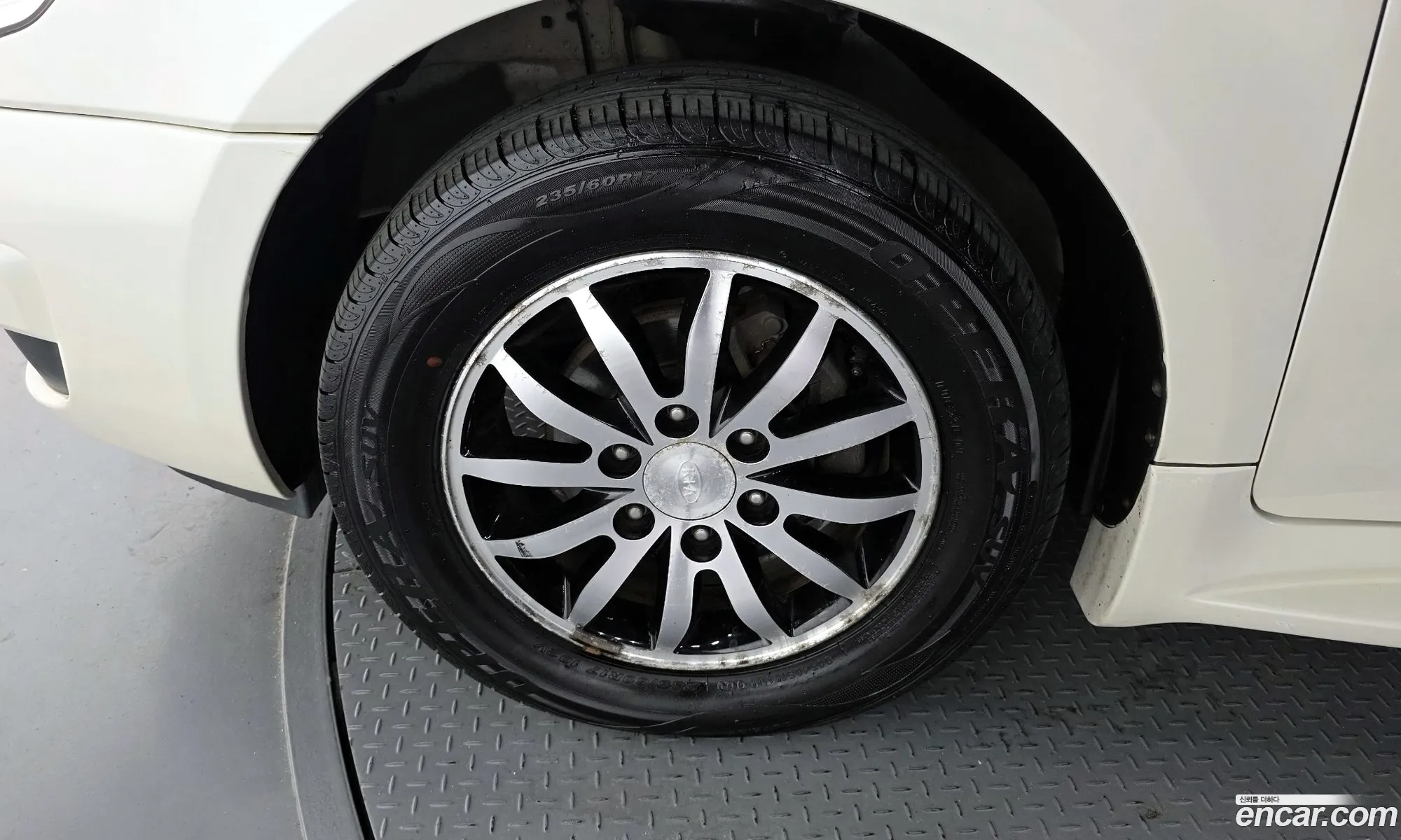 Kia Carnival R 2010 — 8