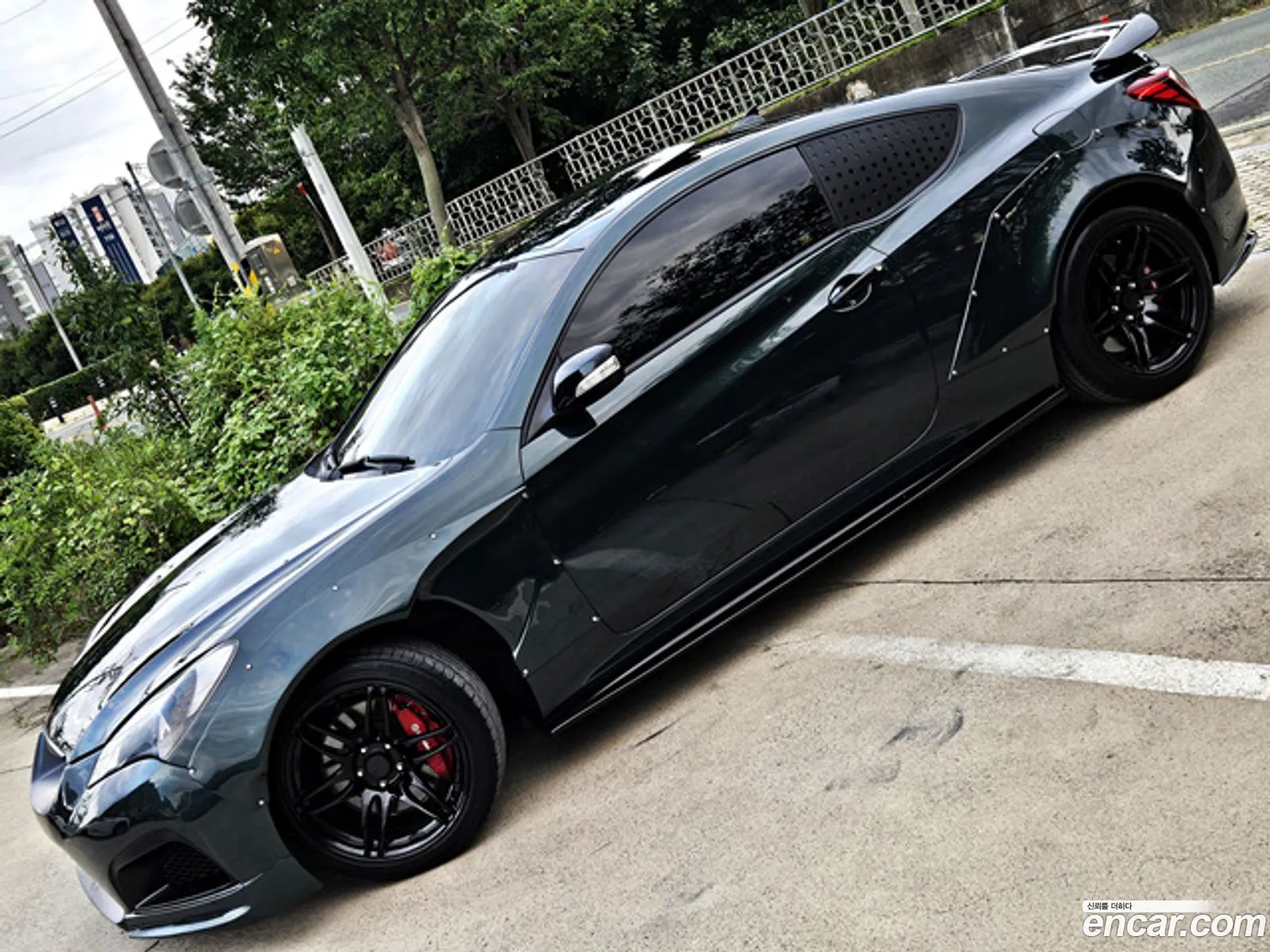 Hyundai Genesis Coupe 2010 — 14