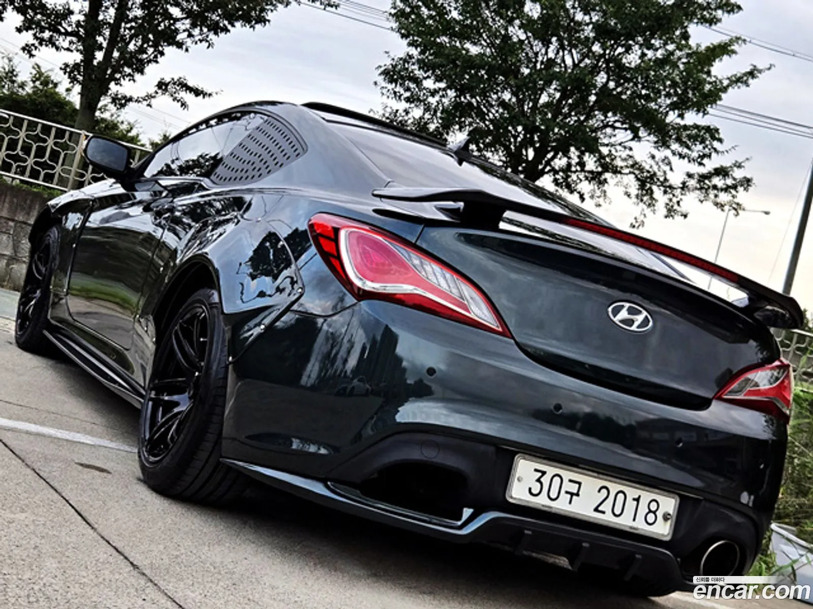 Hyundai Genesis Coupe 2010 — 4