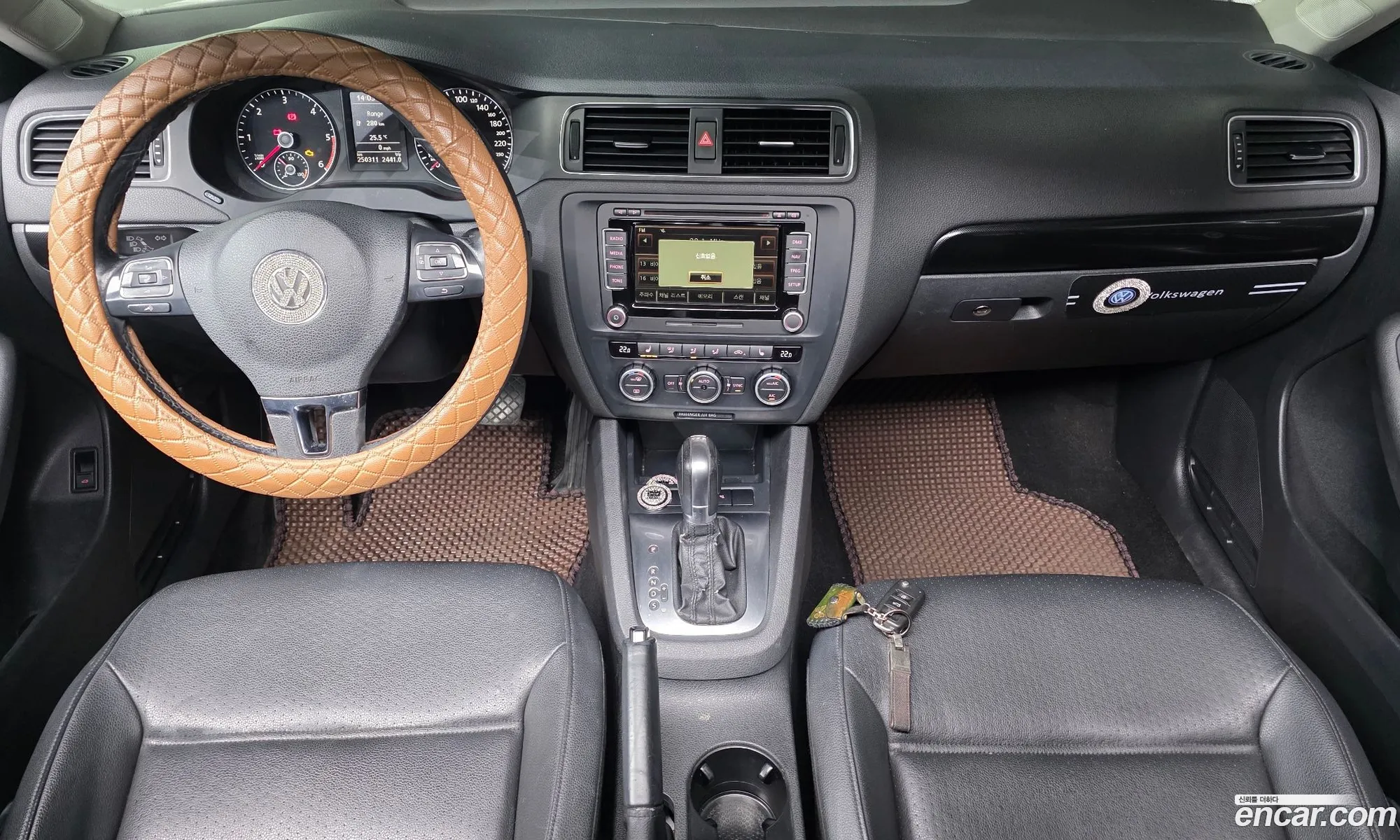 Volkswagen Jetta 2014 — 17