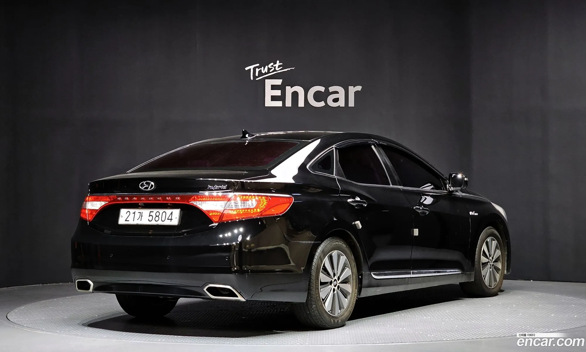 Hyundai Grandeur HG Hybrid 2015 — 13