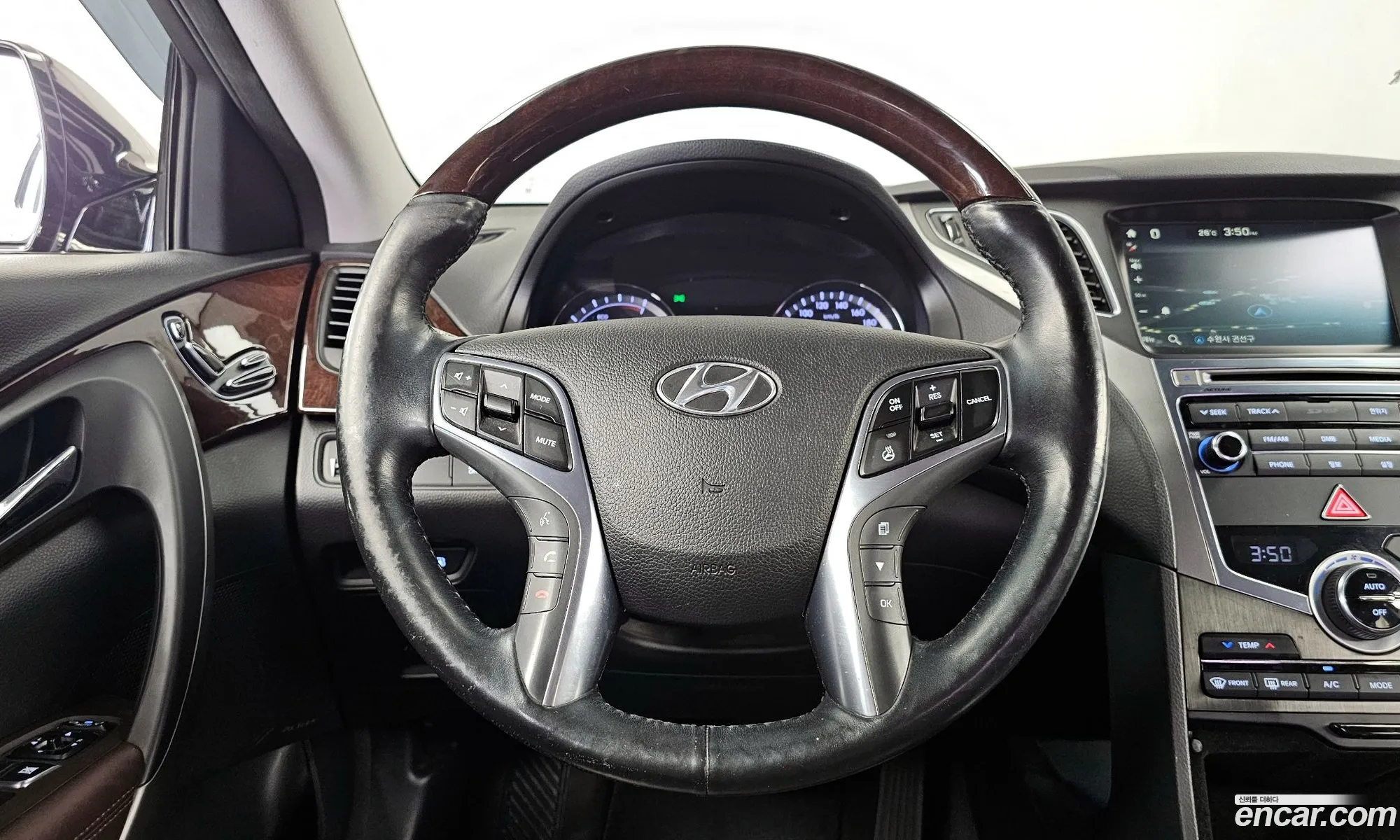 Hyundai Grandeur HG Hybrid 2015 — 7