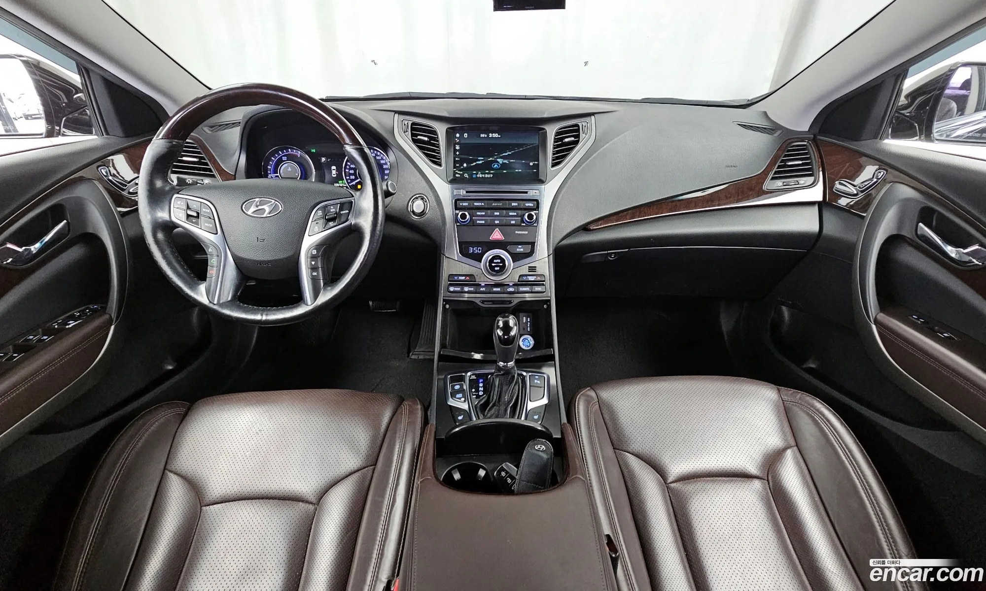 Hyundai Grandeur HG Hybrid 2015 — 2