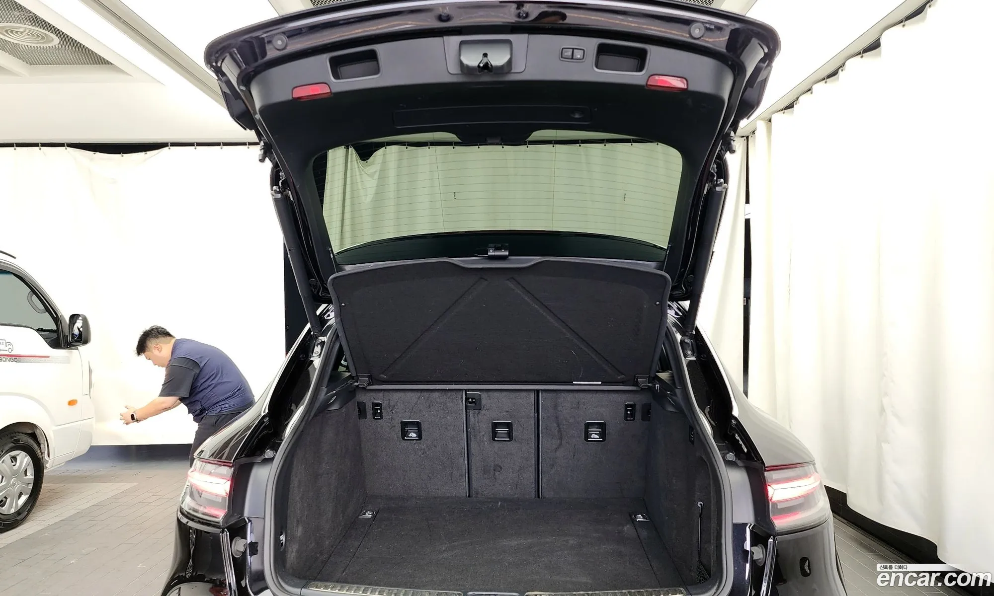 Porsche Macan 2021 — 19