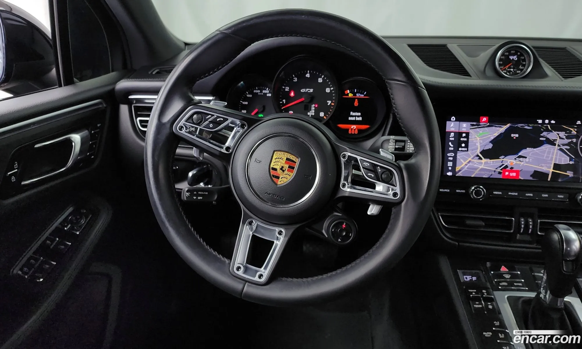 Porsche Macan 2021 — 6