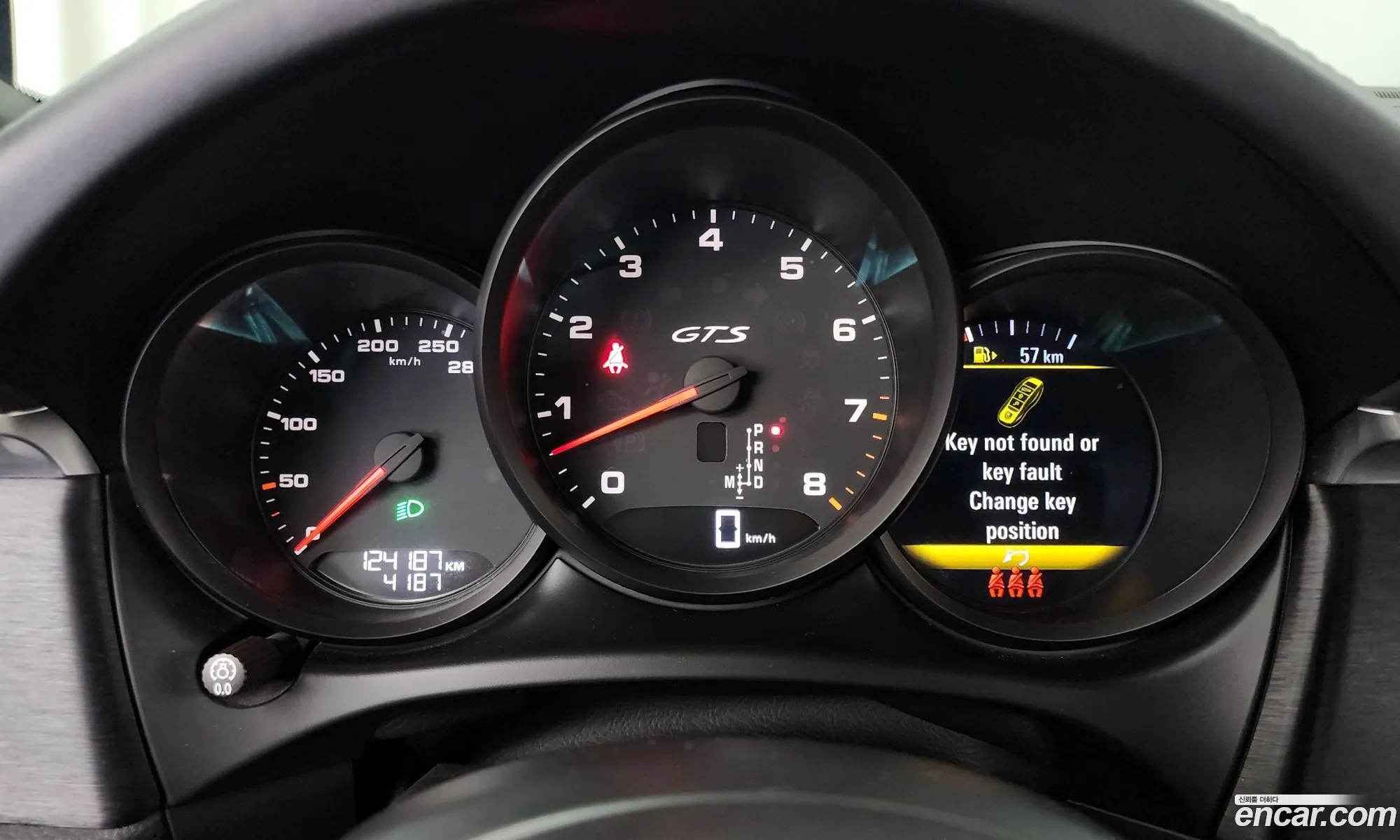 Porsche Macan 2021 — 10