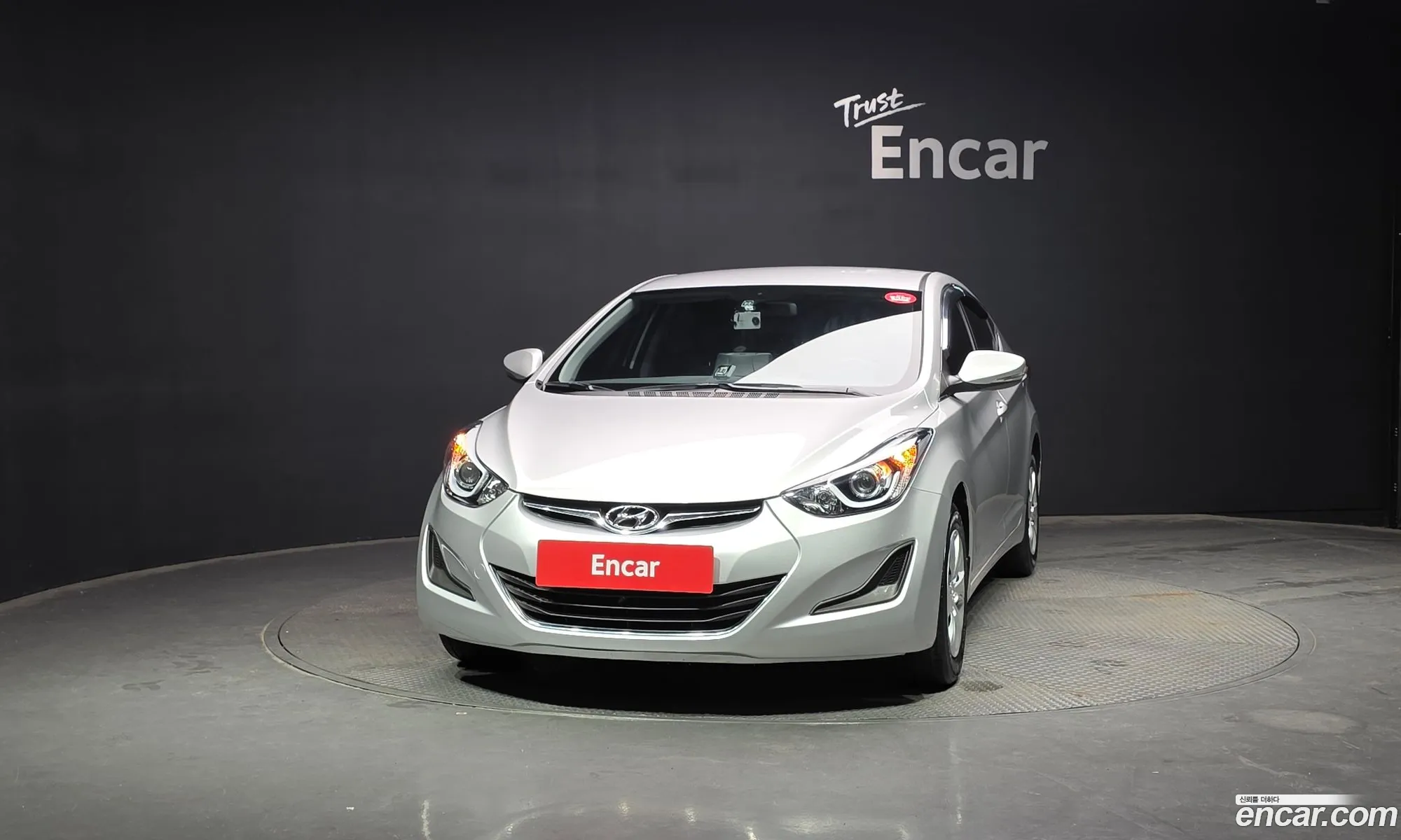 Hyundai Elantra 2013 — 2