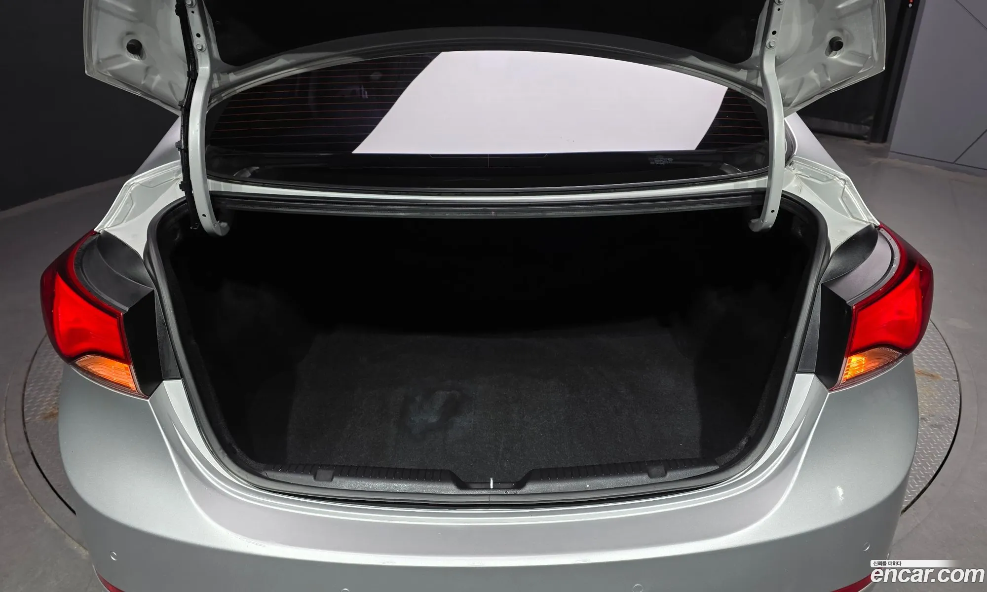 Hyundai Elantra 2013 — 3