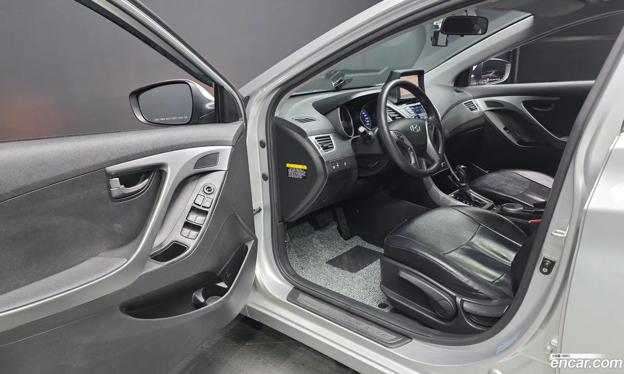 Hyundai Elantra 2013 — 19