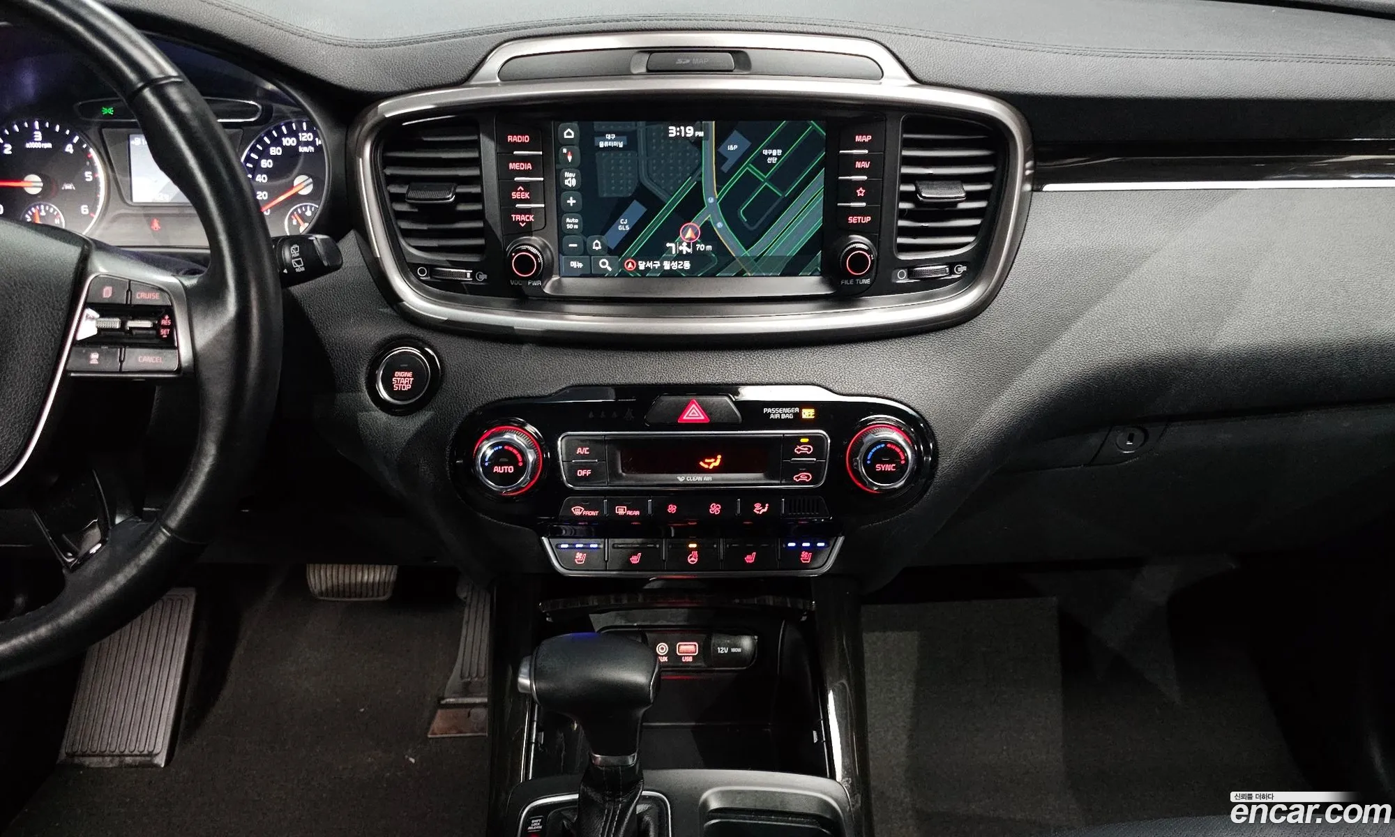 Kia Sorento 2018 KNAPS81ADKA514383 — 3