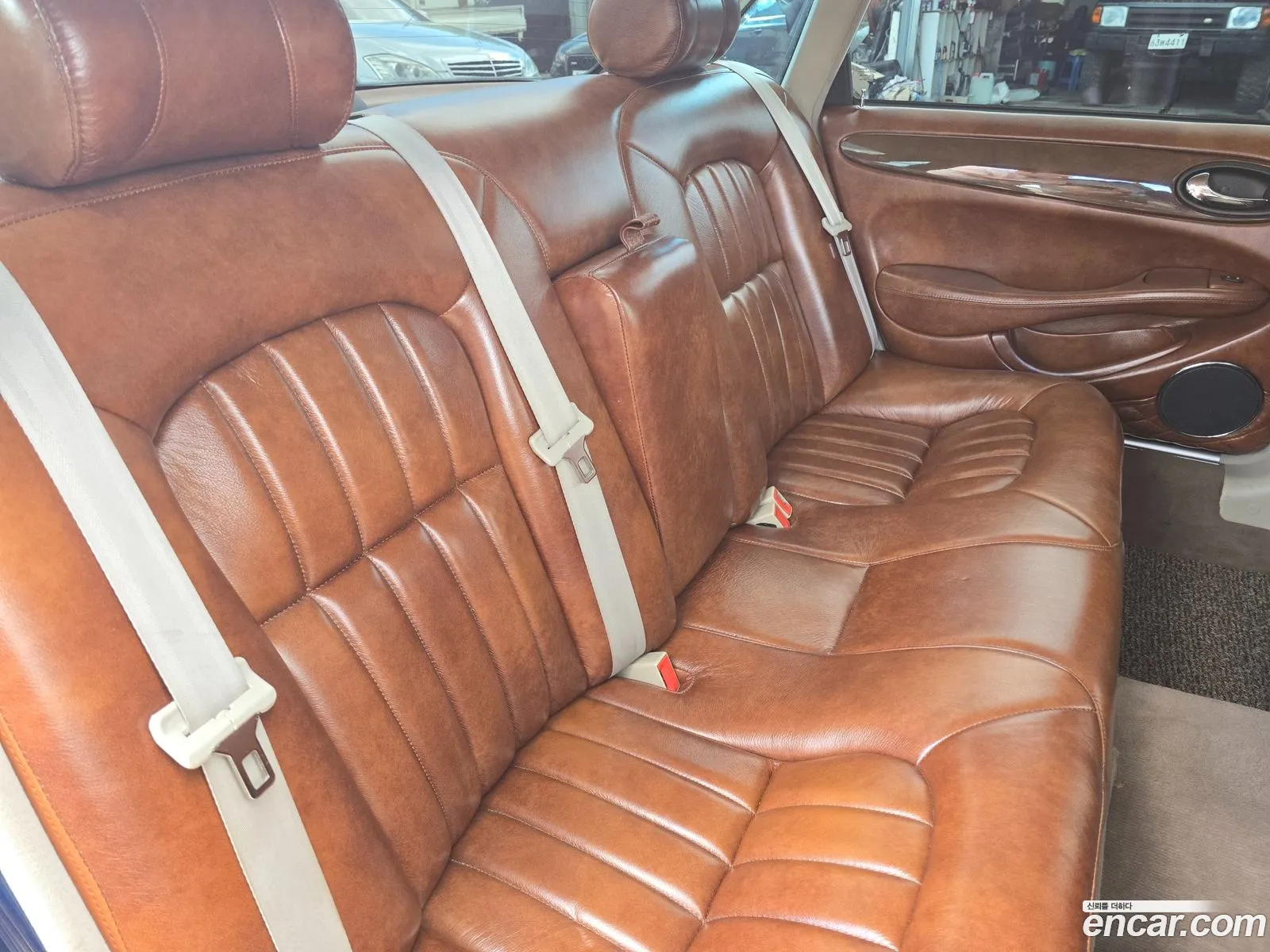 Jaguar XJ8