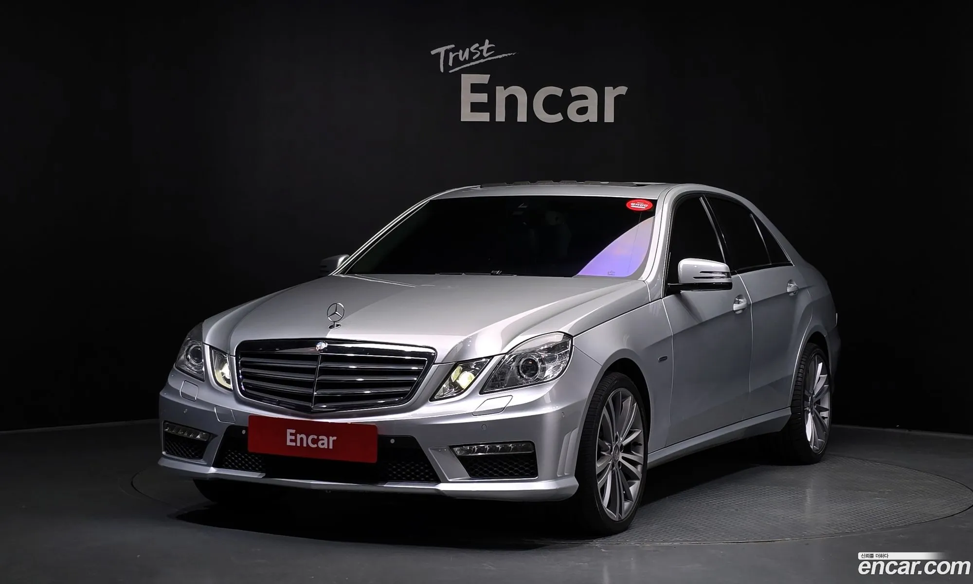 Mercedes-Benz E-Class W212 2011 WDDHF4JB4BA501162 — 17