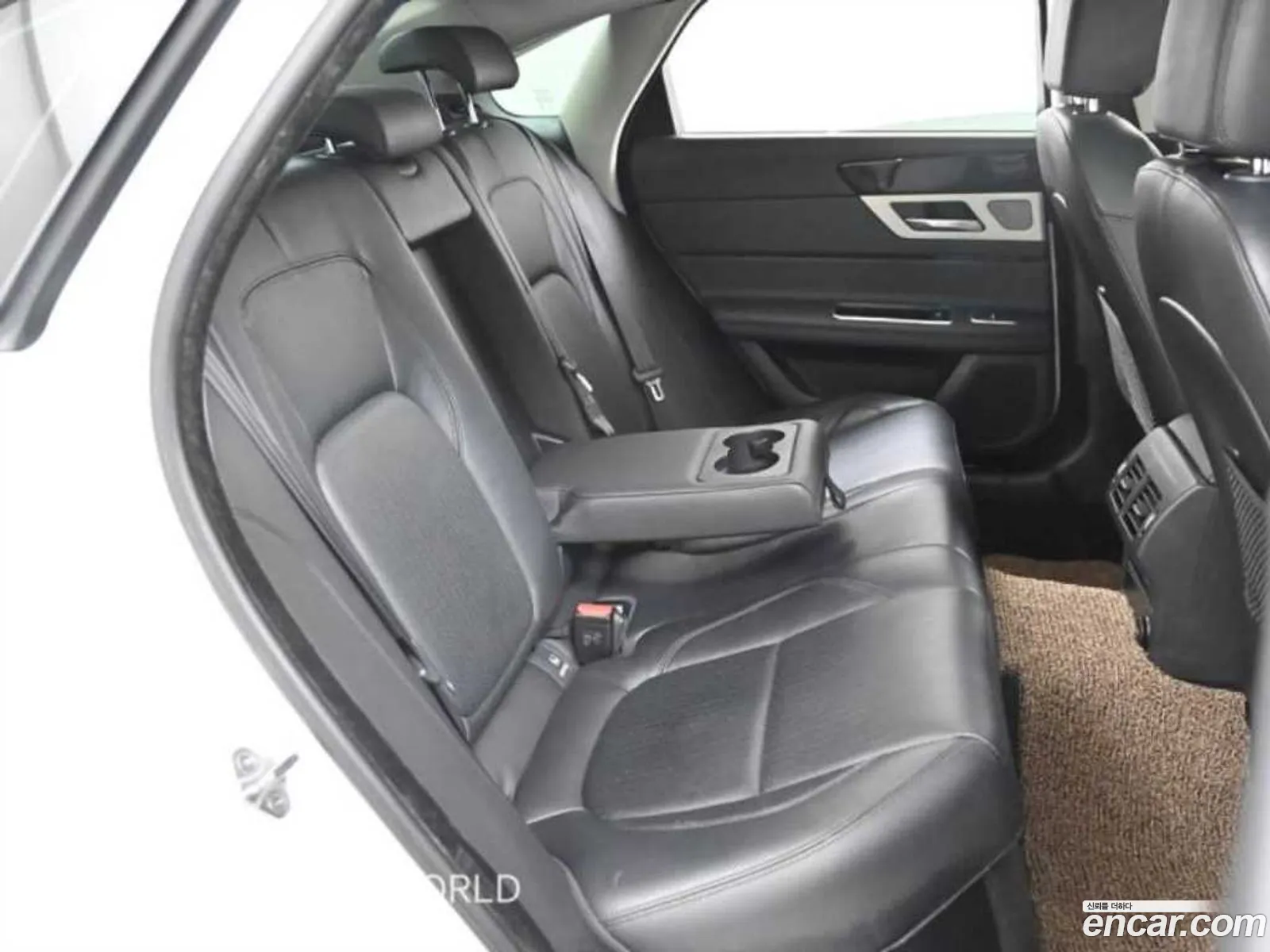 Jaguar XF 2017 — 7