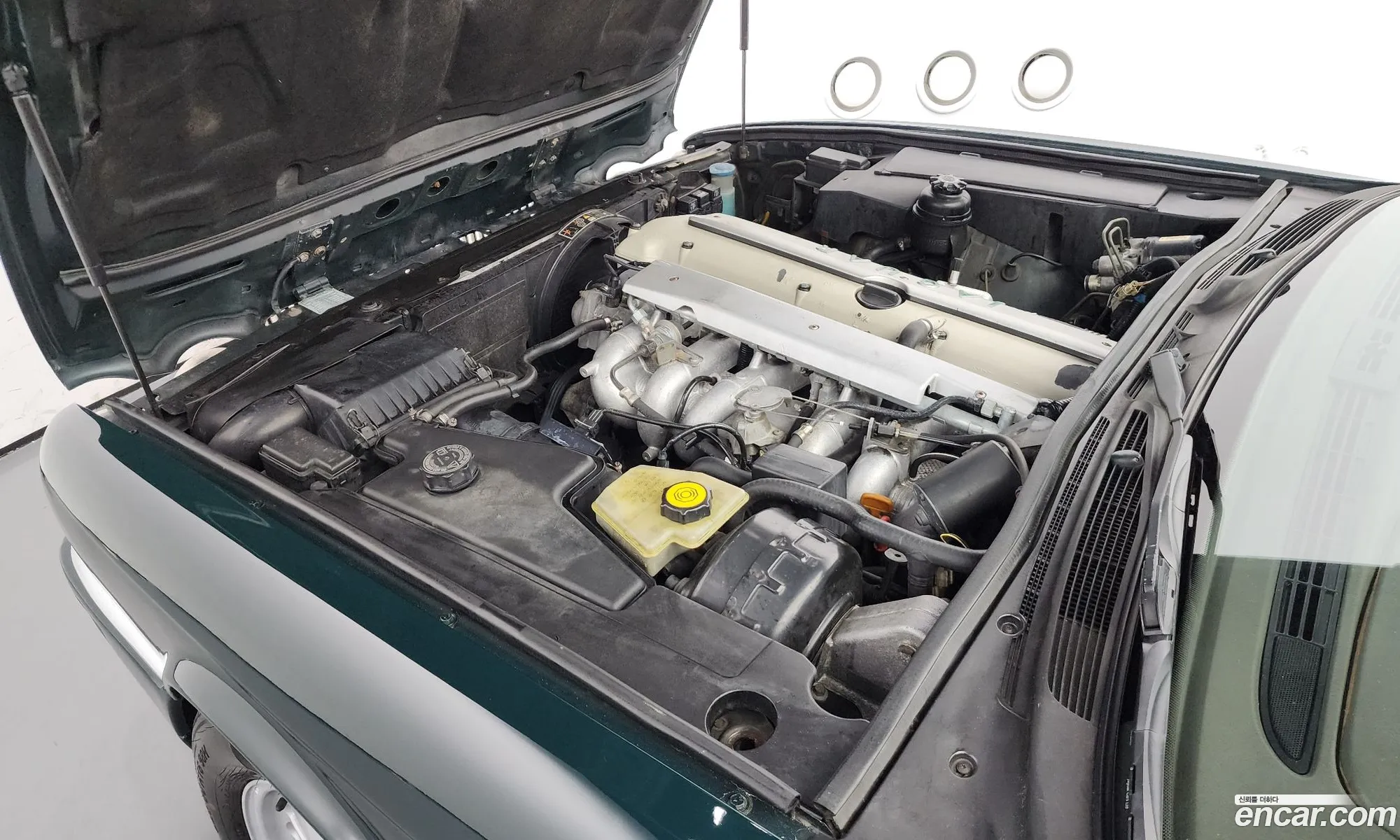Jaguar XJ6
