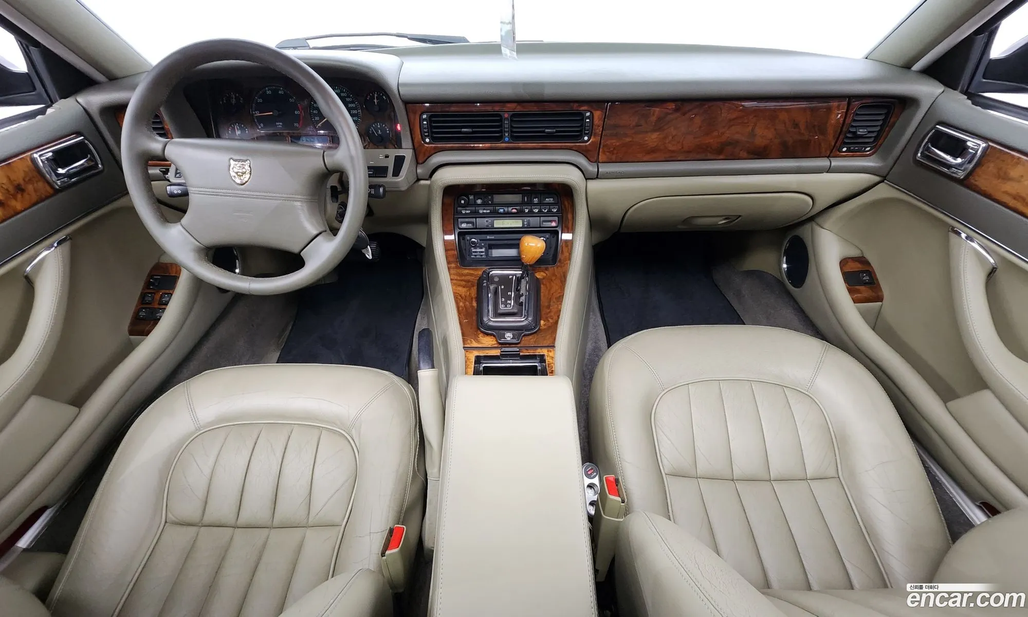 Jaguar XJ6 1996 16166161616262626 — 13
