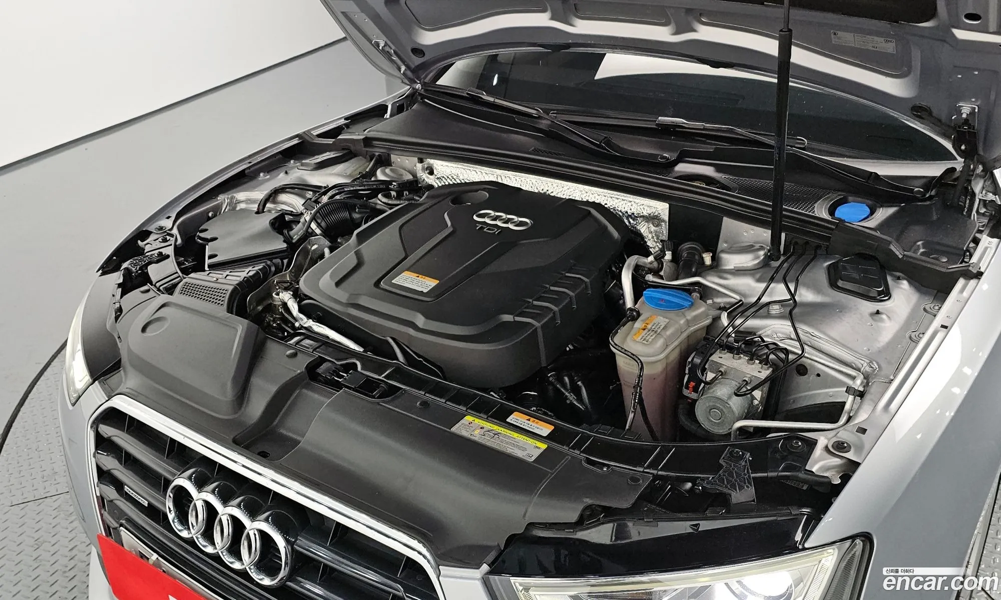 Audi A5 2014 WAUZZZ8T6FA010693 — 6