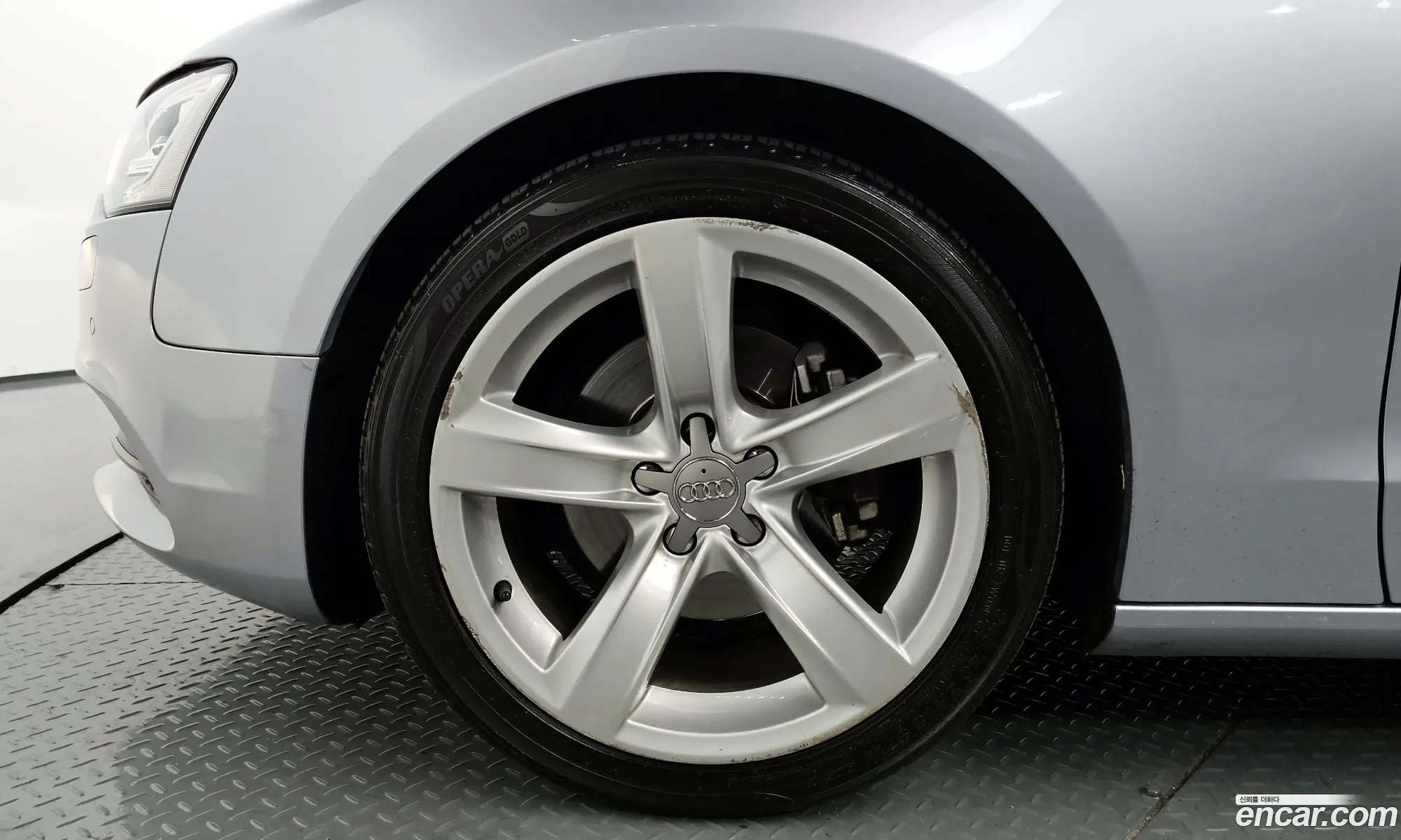 Audi A5 2014 WAUZZZ8T6FA010693 — 5
