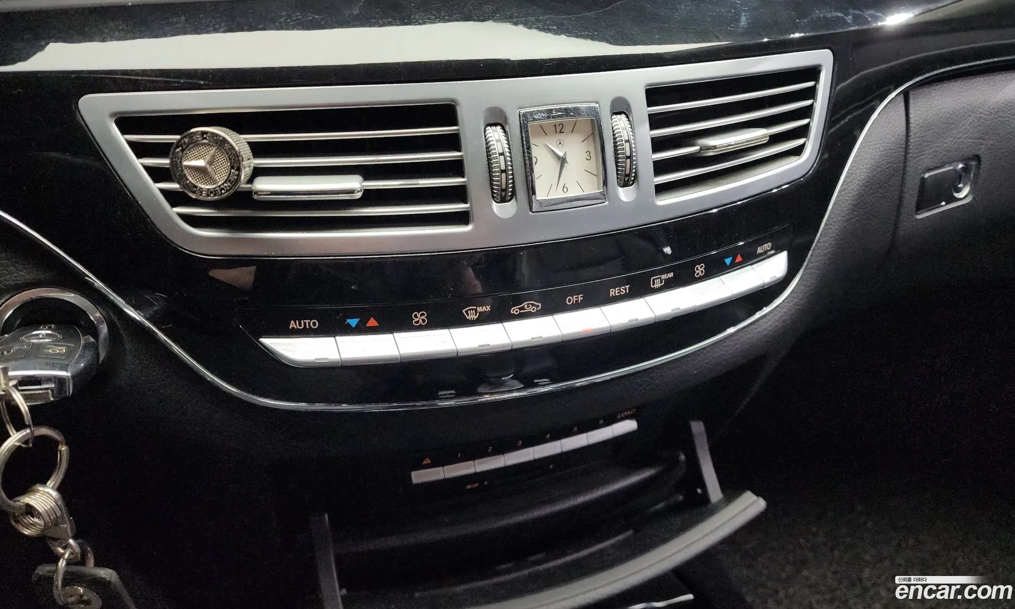 Mercedes-Benz S-Class W221 2012 — 18