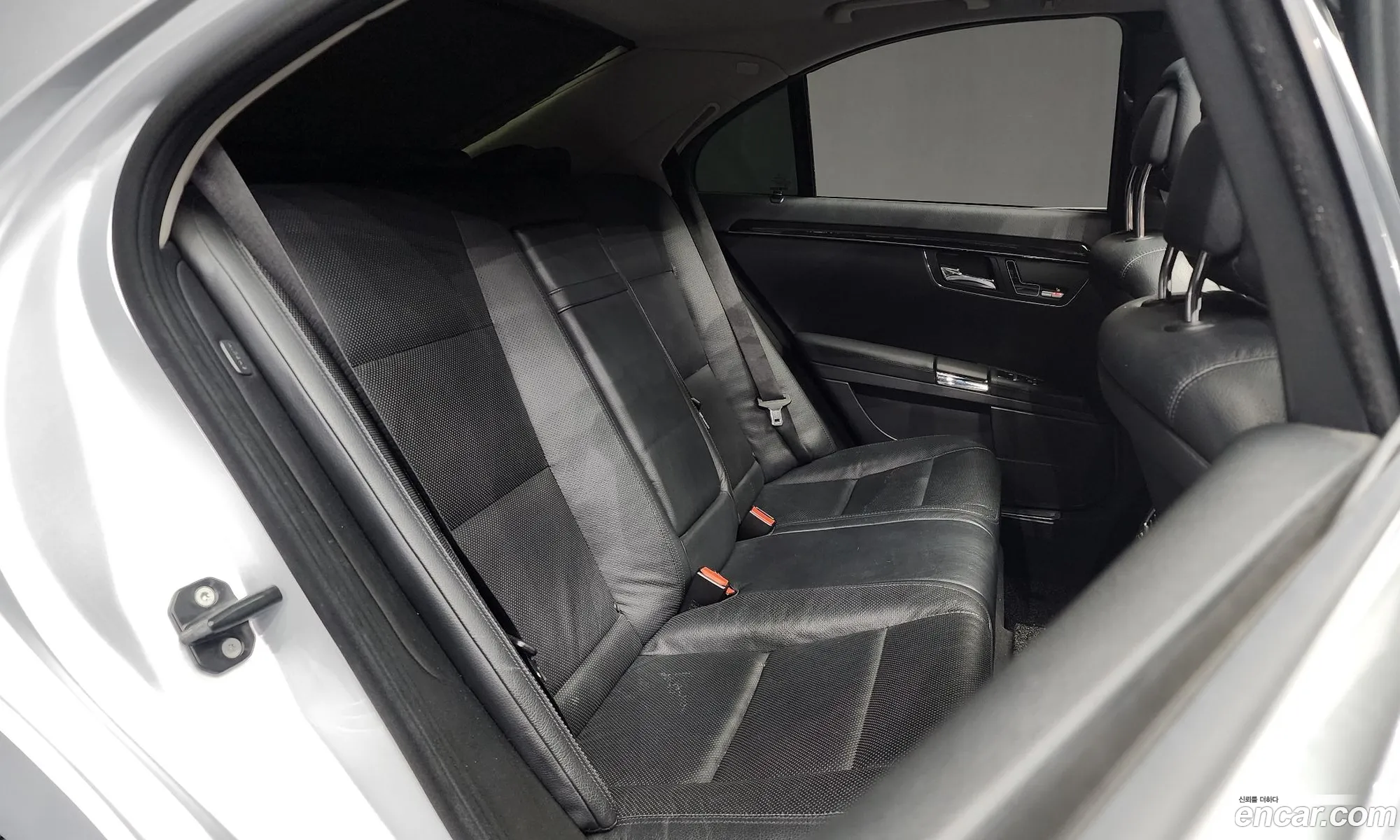 Mercedes-Benz S-Class W221 2012 — 16