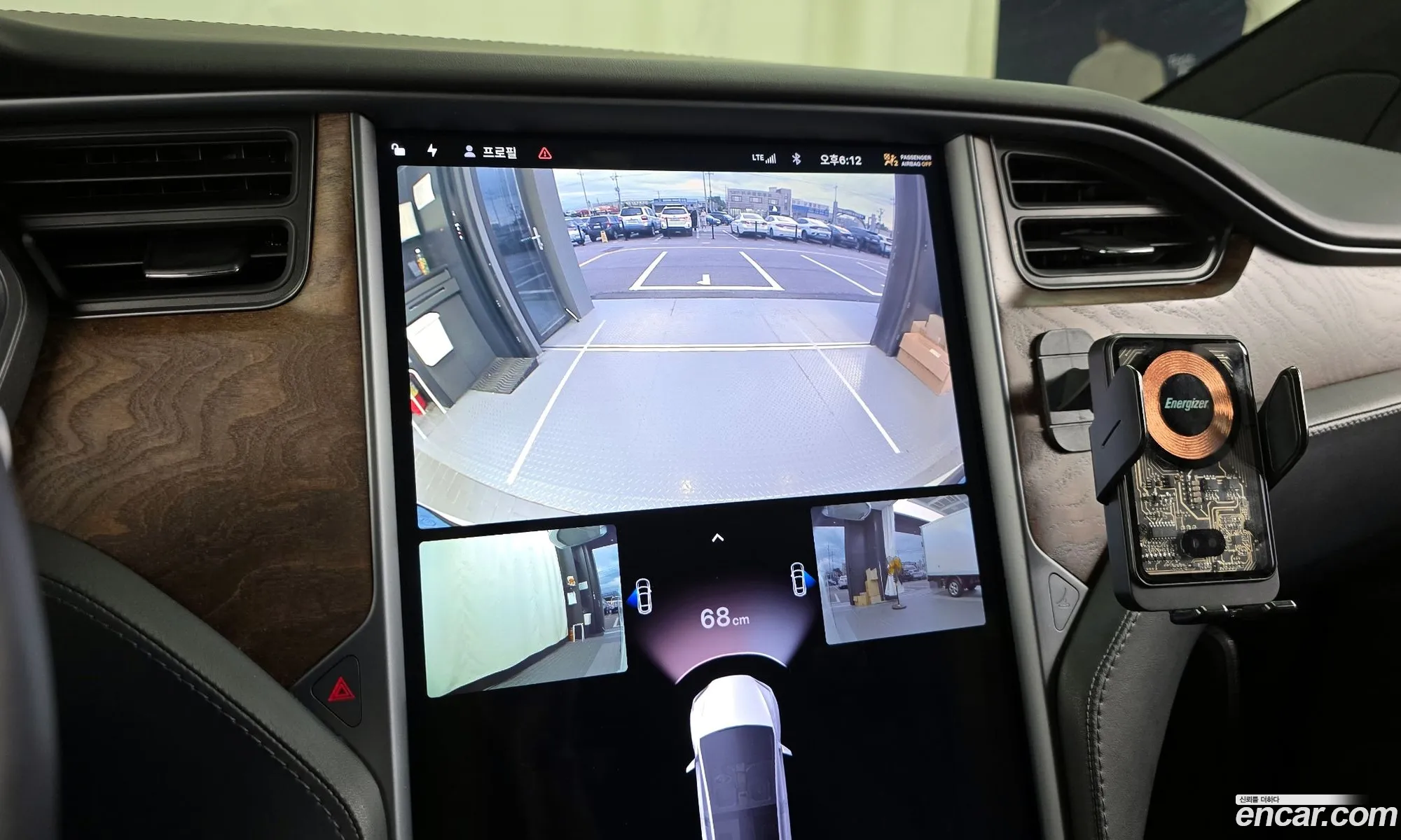 Tesla Model X 2018 5YJXCBE27JF131490 — 2