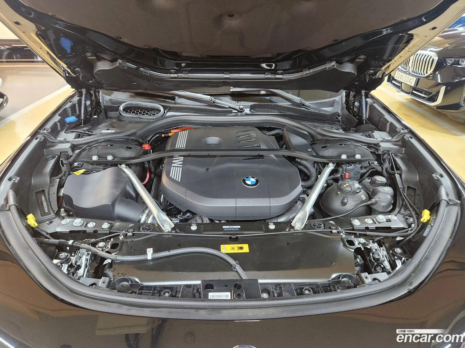 BMW 7 Series 2024 — 14