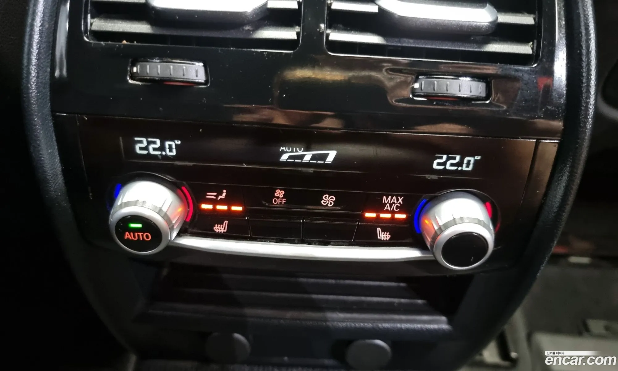 BMW 6 Series GT 2018 WBAJV6102JBL15764 — 9