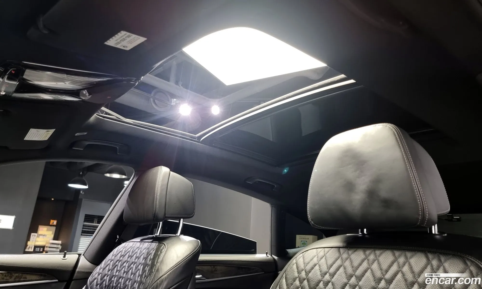 BMW 6 Series GT 2018 WBAJV6102JBL15764 — 2
