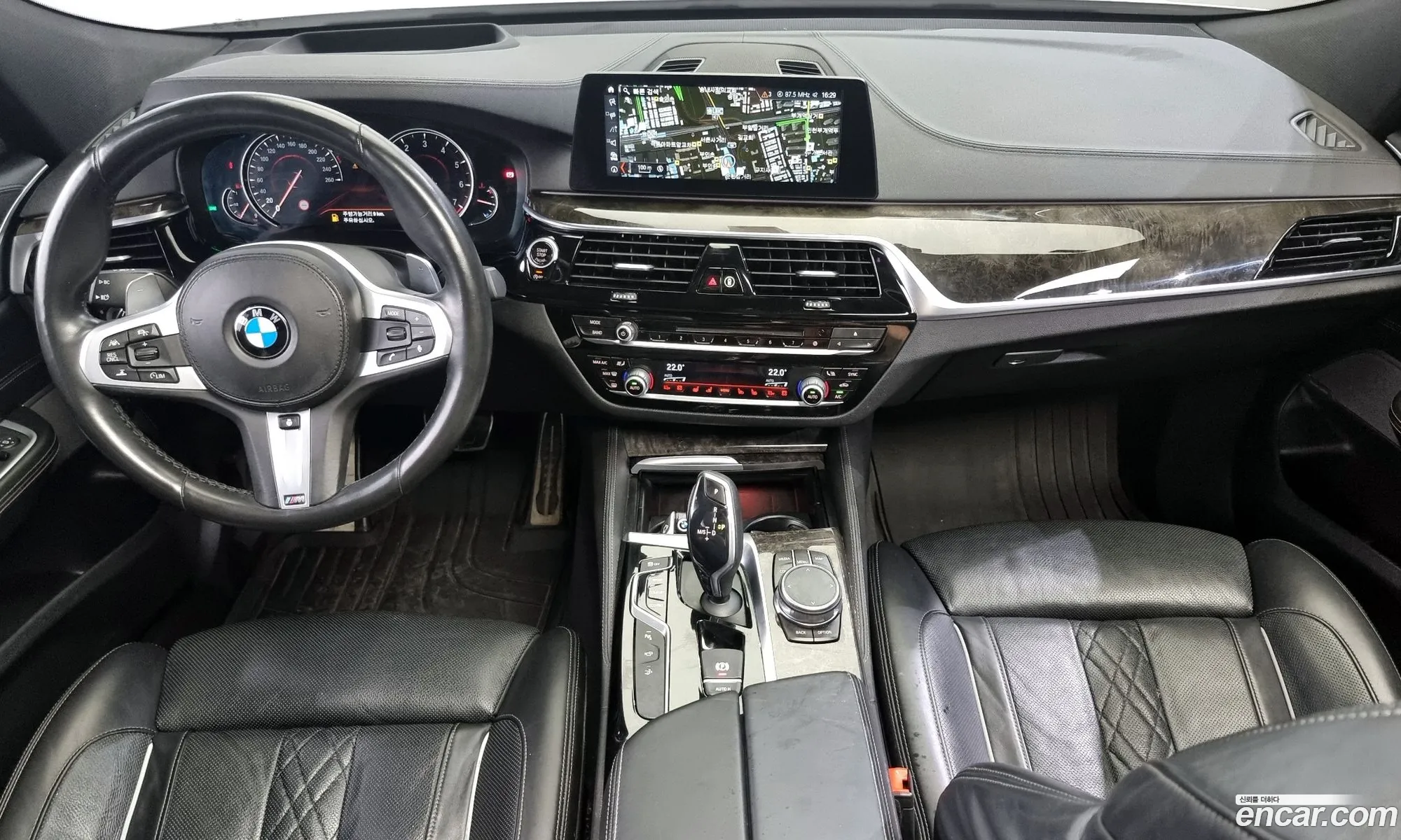 BMW 6 Series GT 2018 WBAJV6102JBL15764 — 4