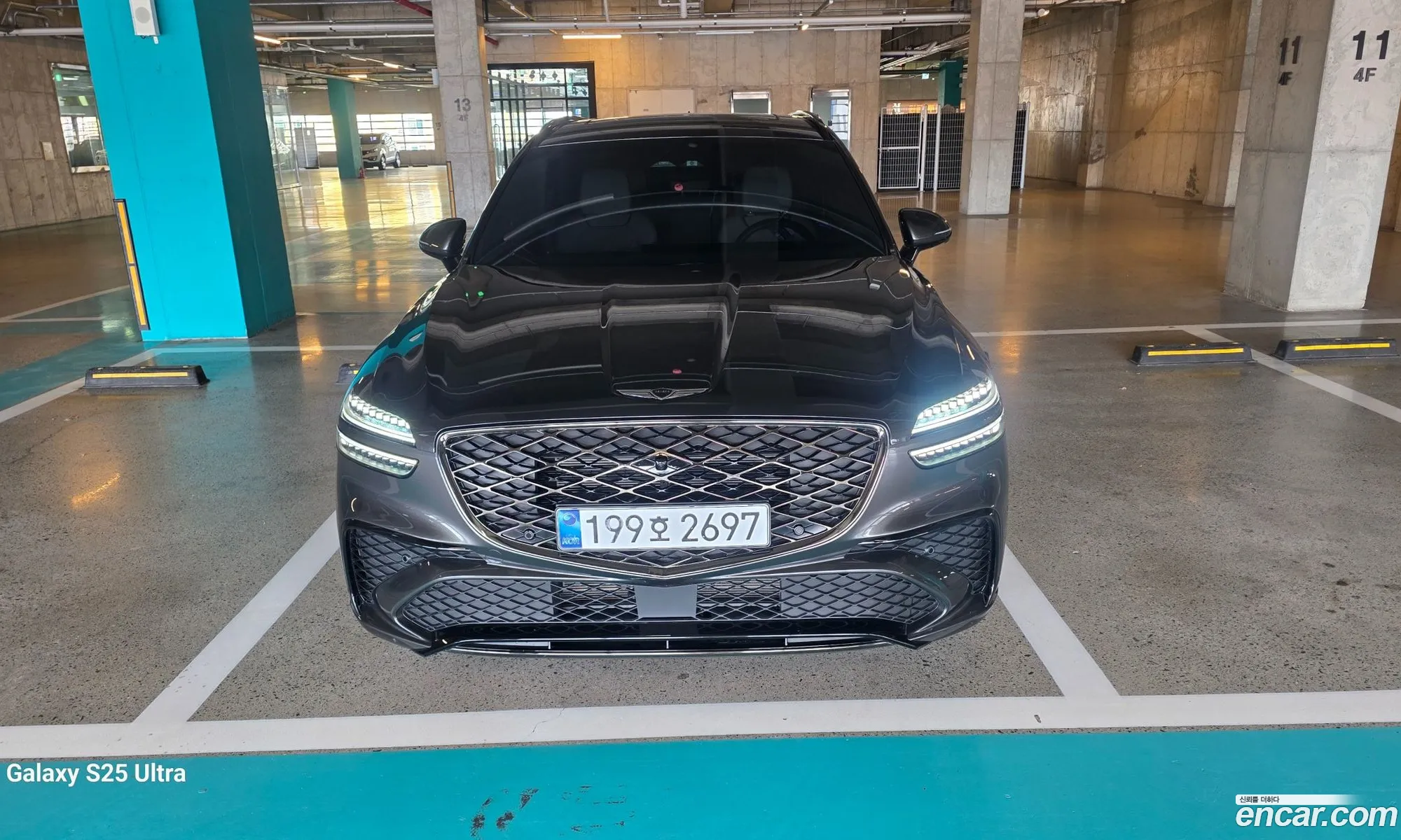 Genesis GV70 2024 — 17