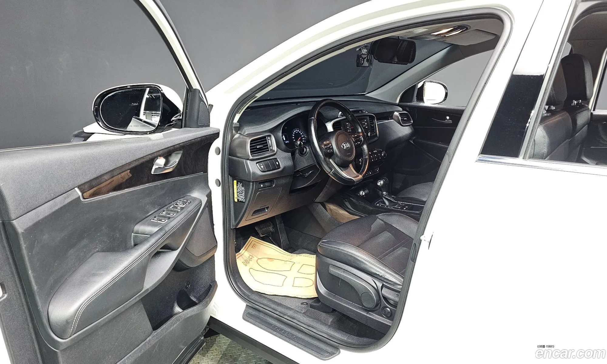 Kia Sorento 2015 — 17
