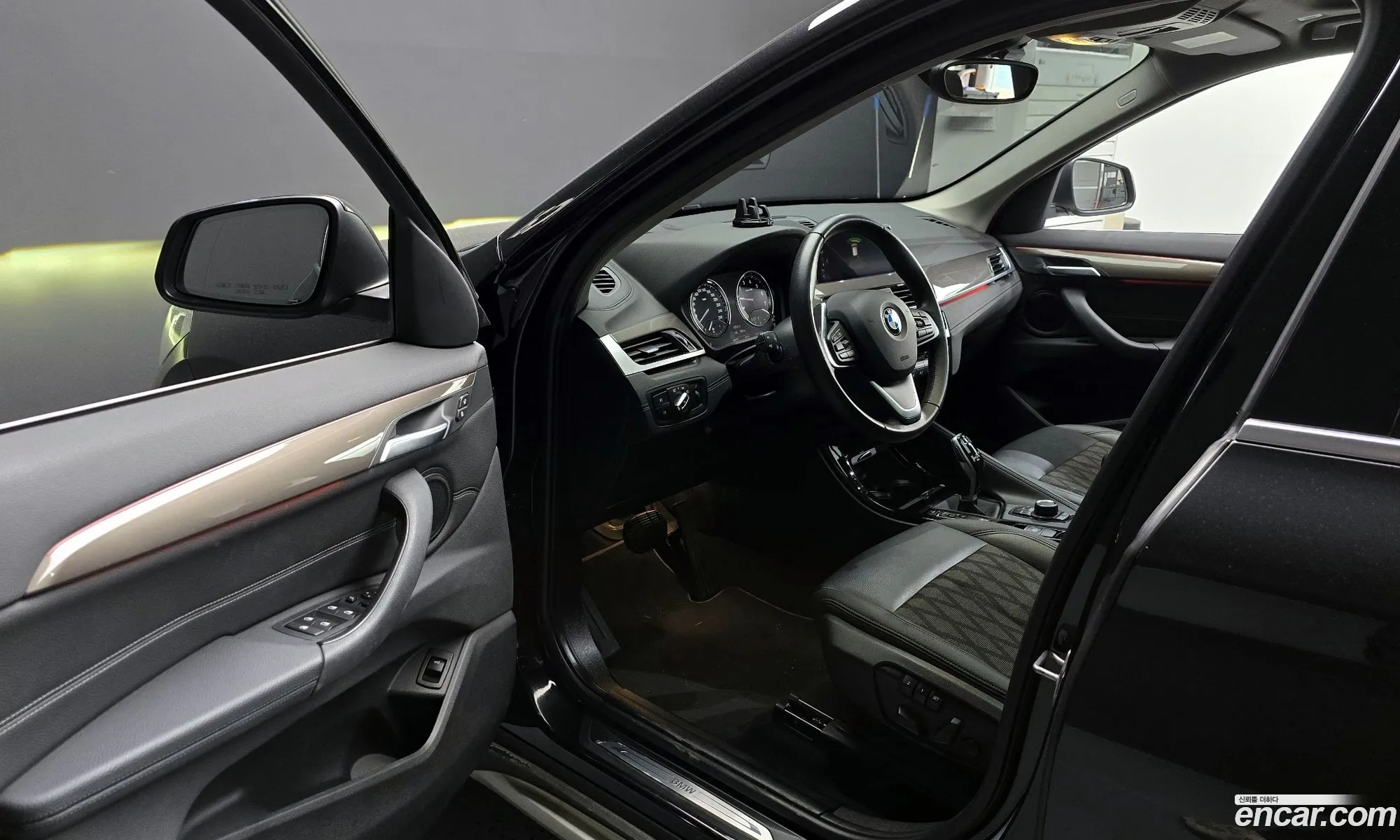 BMW X1 2021 WBA11DG06M5S54106 — 16