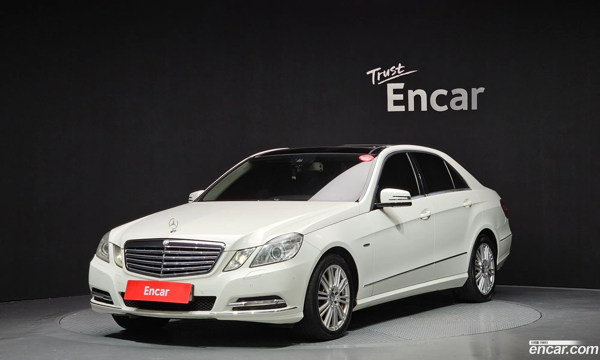 Mercedes-Benz E-Class W212 2012 WDDHF5FB7CA593674 — 10
