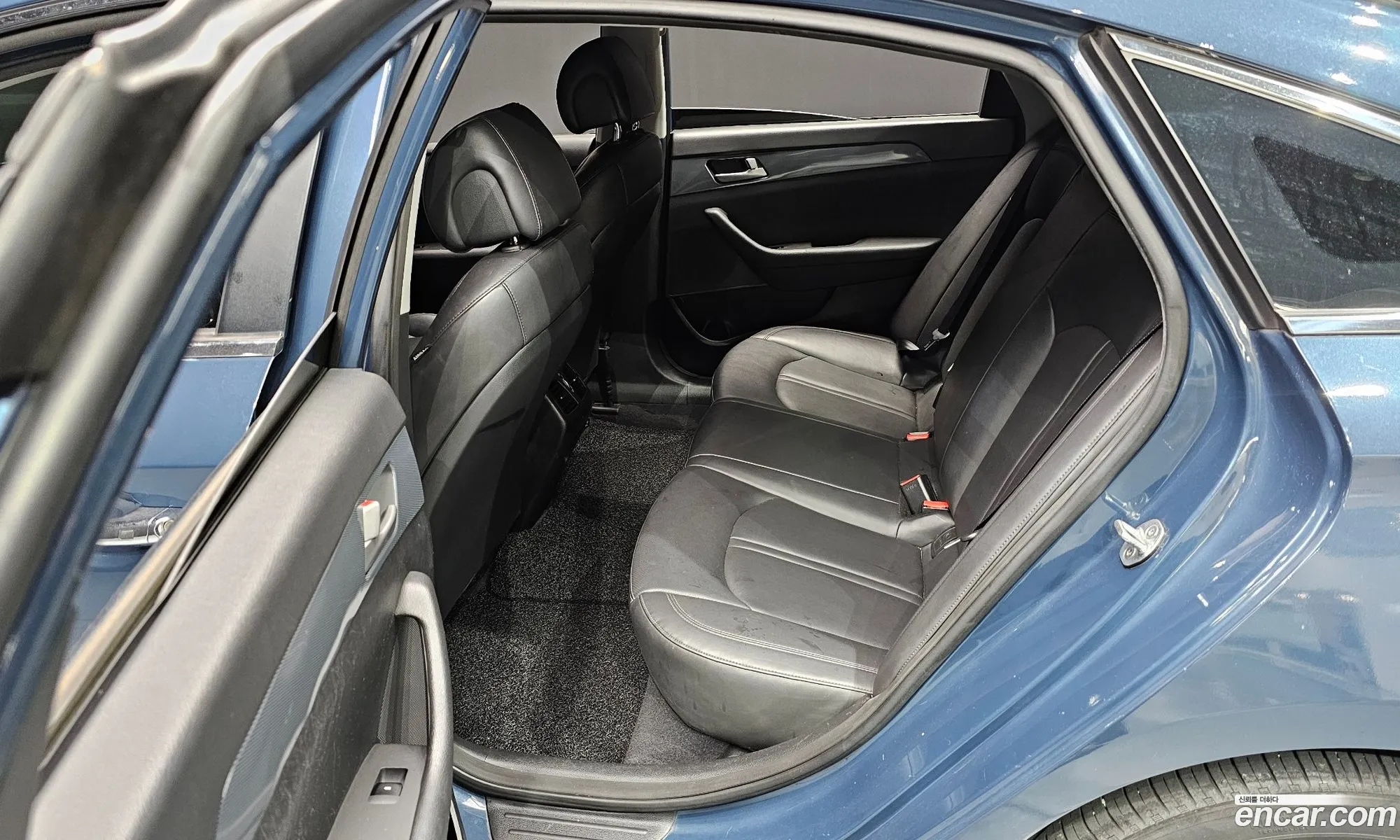 Hyundai LF Sonata Hybrid 2015 — 19