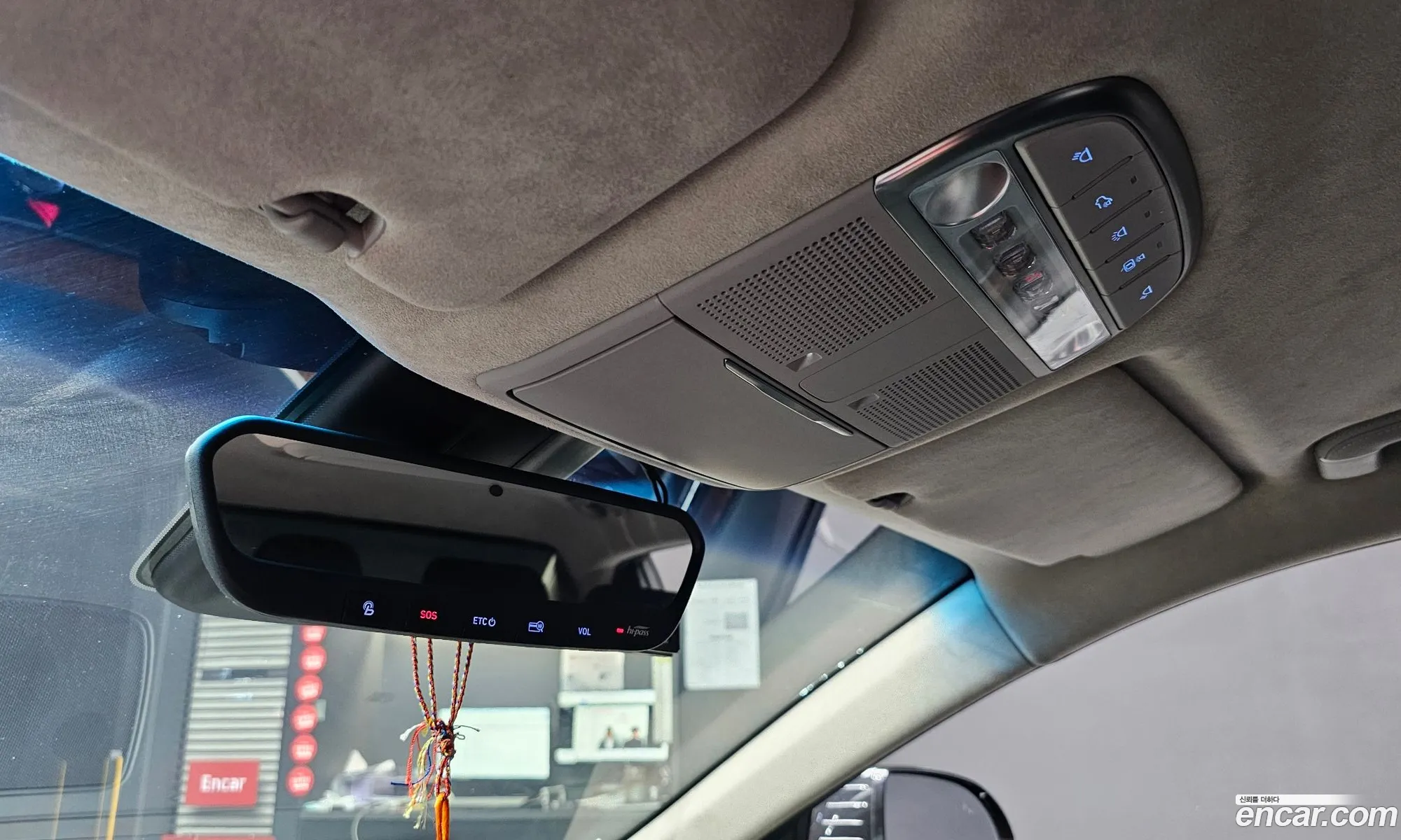 Genesis EQ900 2015 — 11