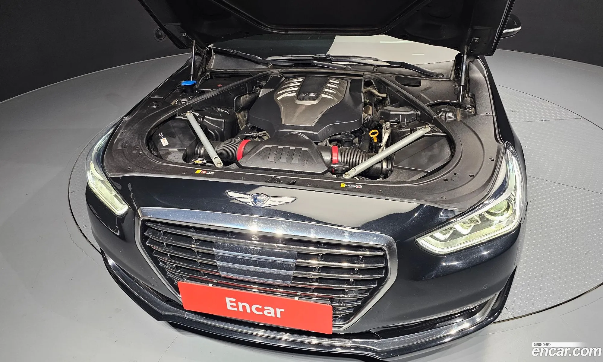 Genesis EQ900 2015 — 20