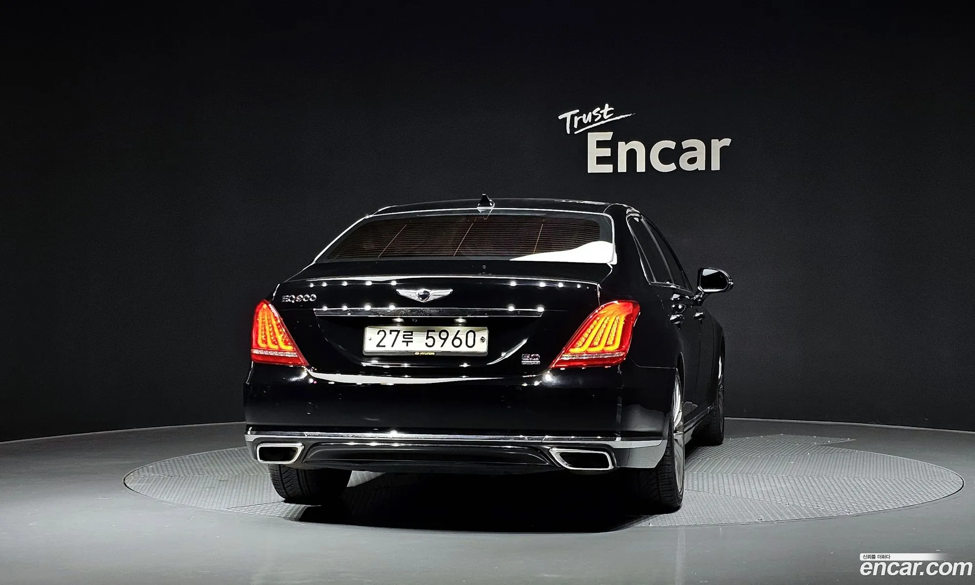 Genesis EQ900 2015 — 8