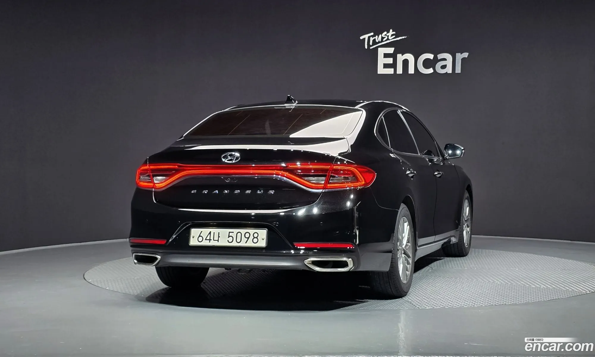 Hyundai Grandeur IG 2018 — 17