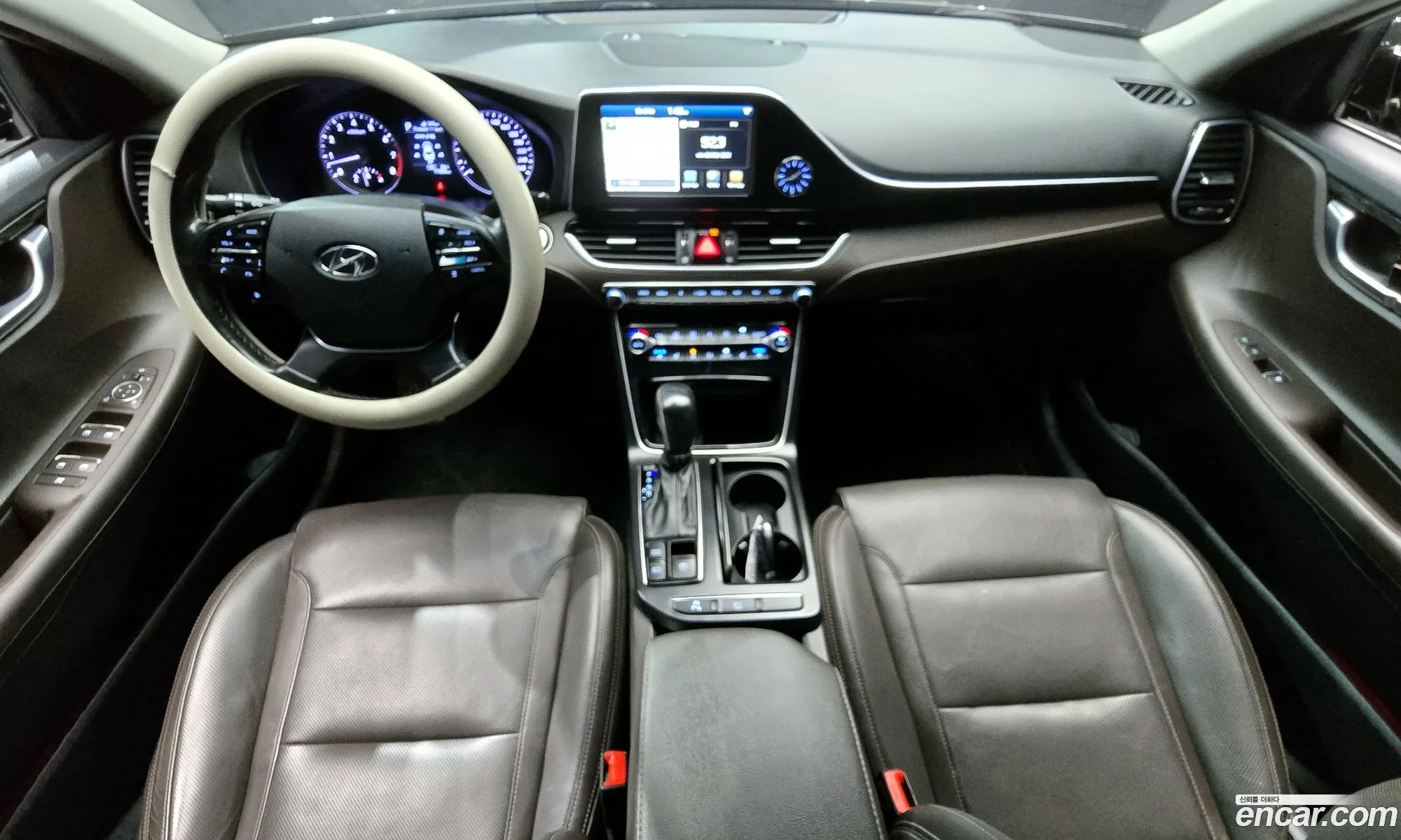 Hyundai Grandeur IG 2018 — 11