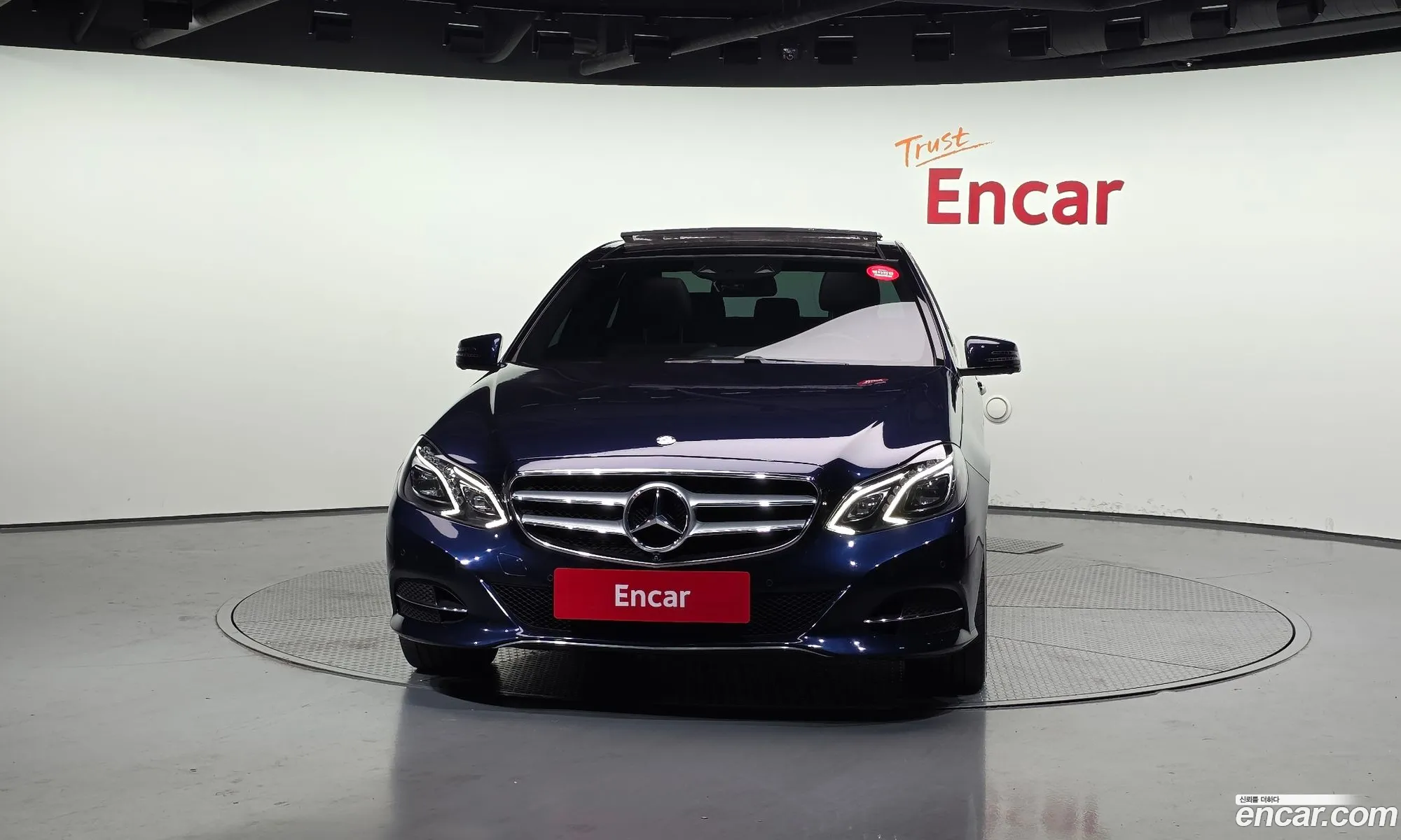 Mercedes-Benz E-Class W212 2015 — 10