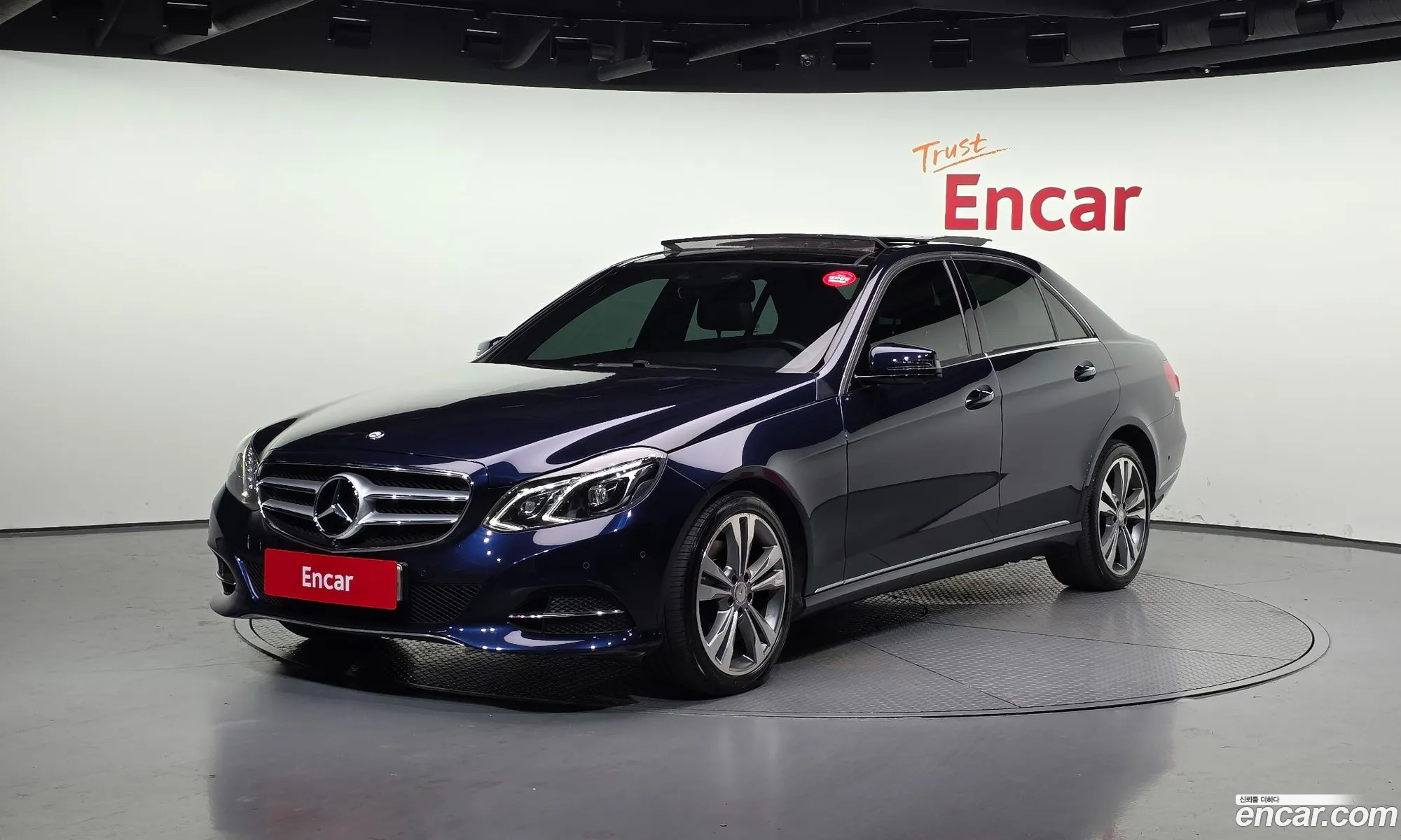 Mercedes-Benz E-Class W212 2015 — 2