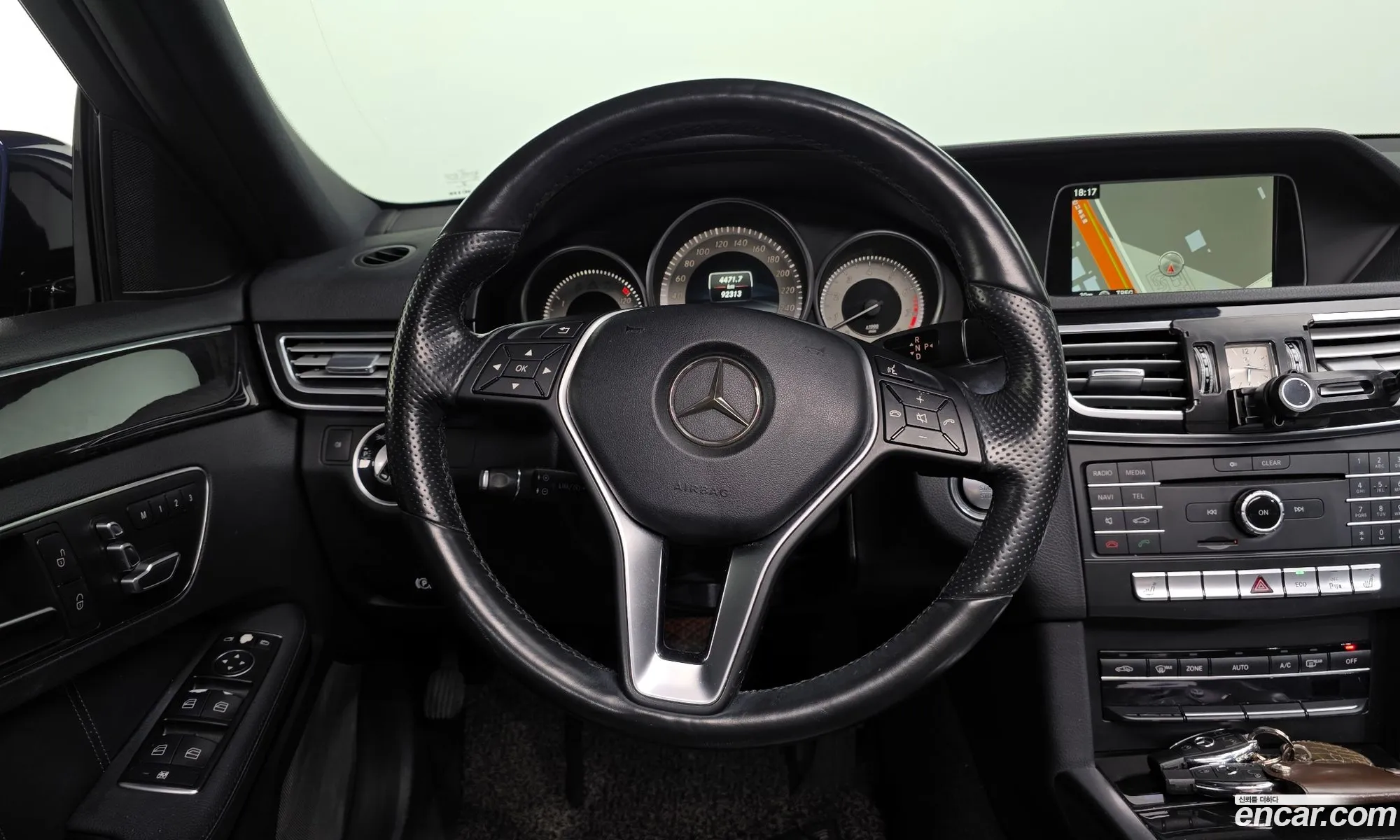Mercedes-Benz E-Class W212 2015 — 17