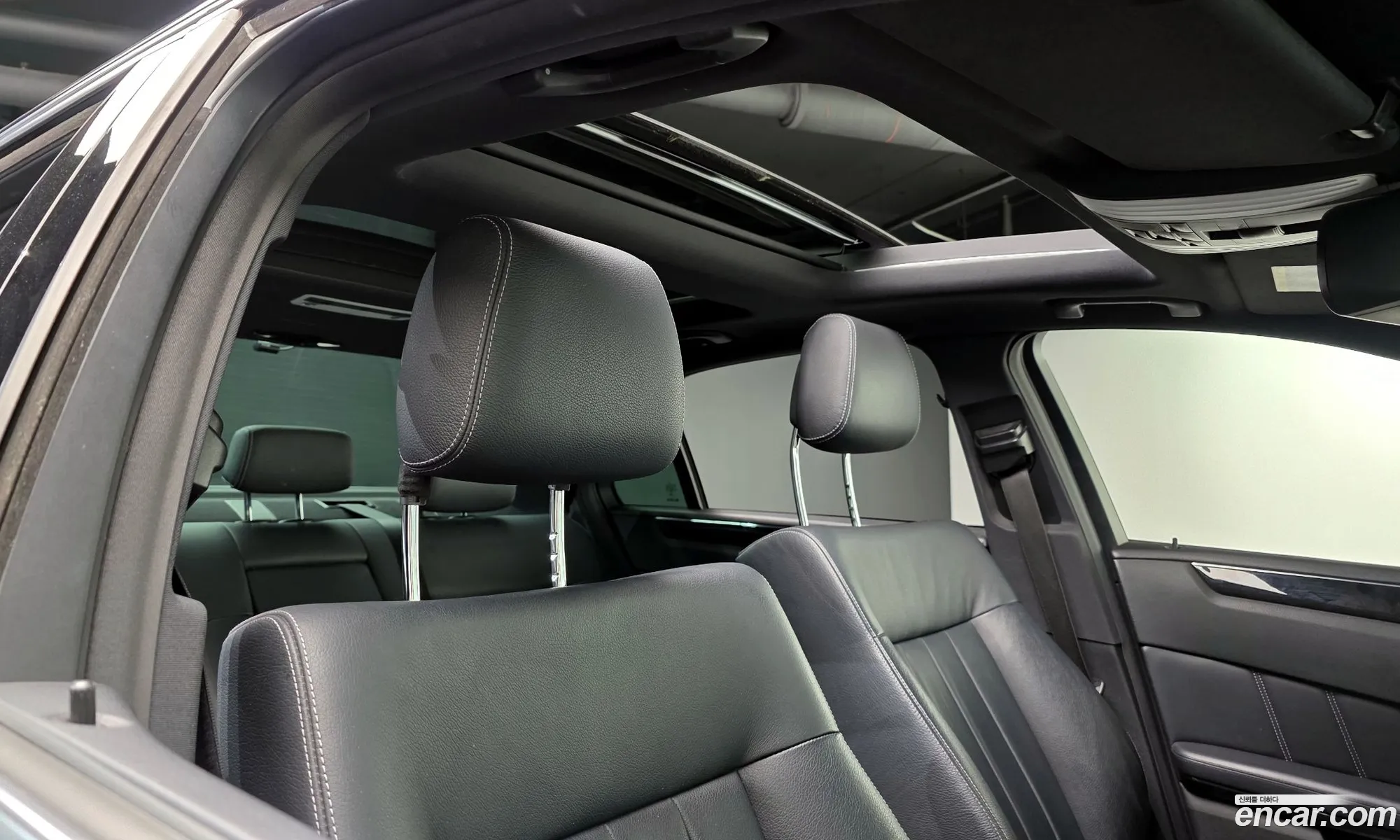 Mercedes-Benz E-Class W212 2015 — 16