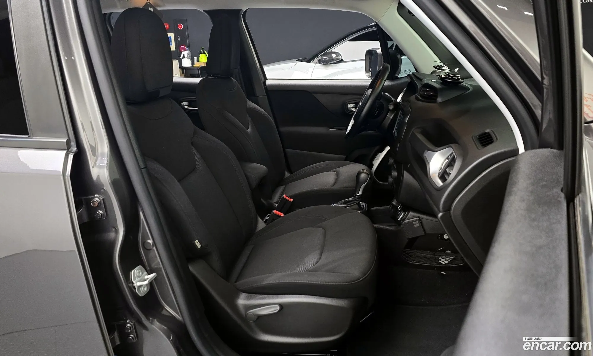 Jeep Renegade 2021 1C4NJCBB7MPN48206 — 11