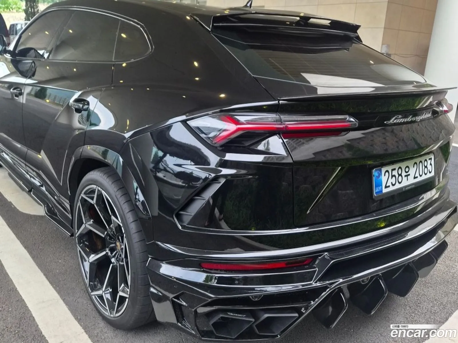 Lamborghini Urus 2021 — 12